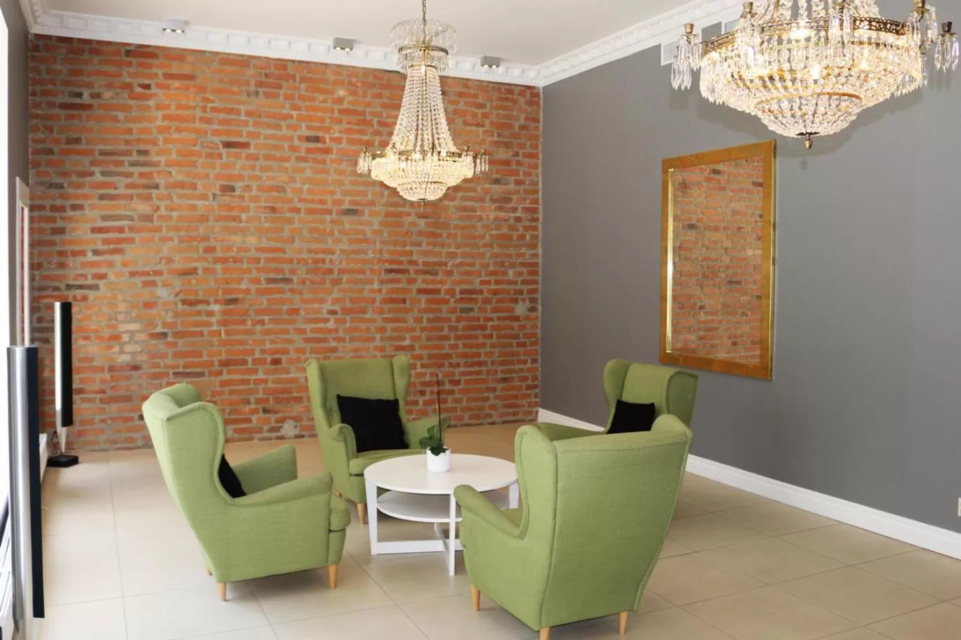 Area and facilities in Hotell Hjalmar