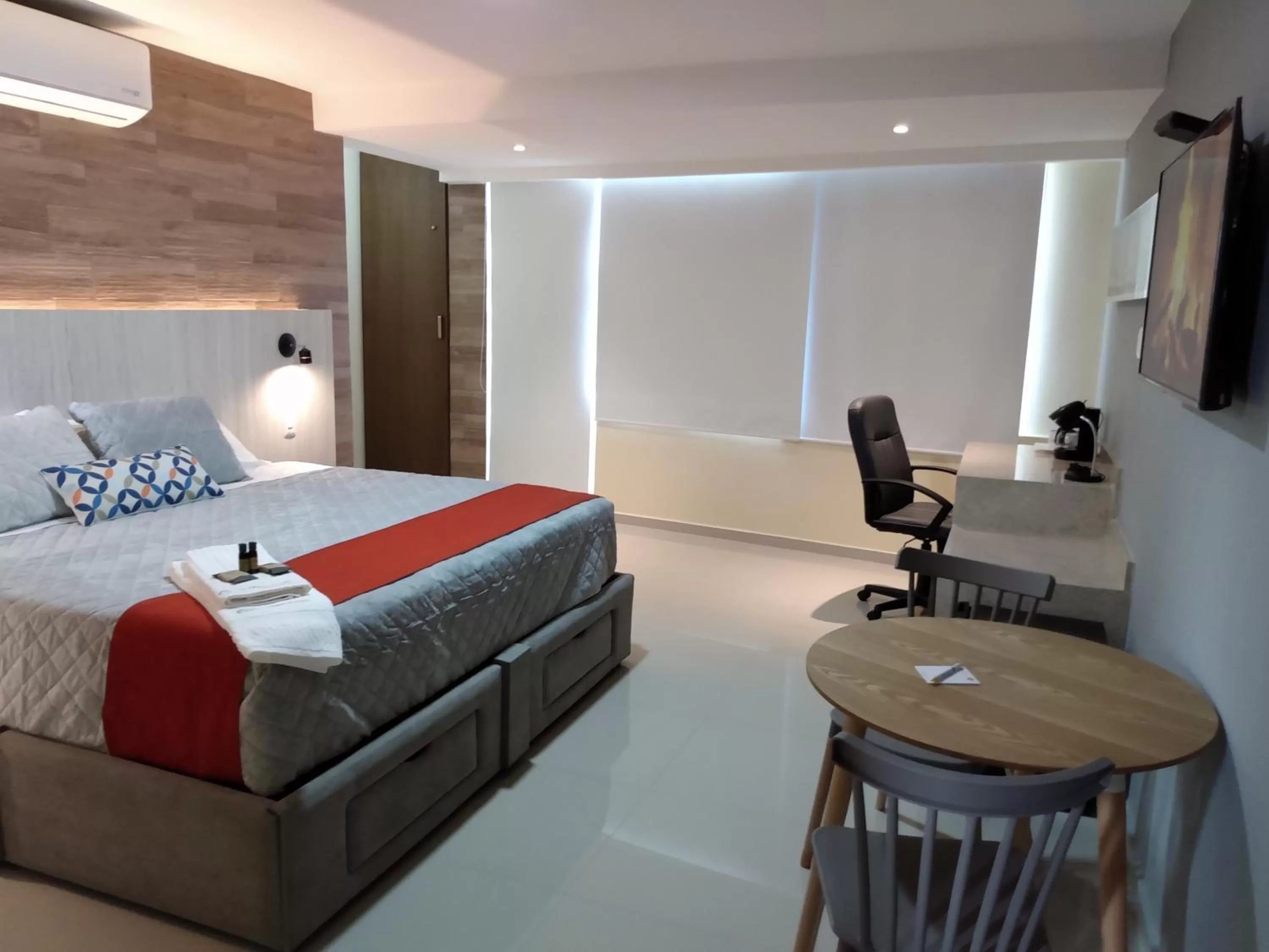 Photo of the whole room, Bed in EXECUTIROOMS VERACRUZ