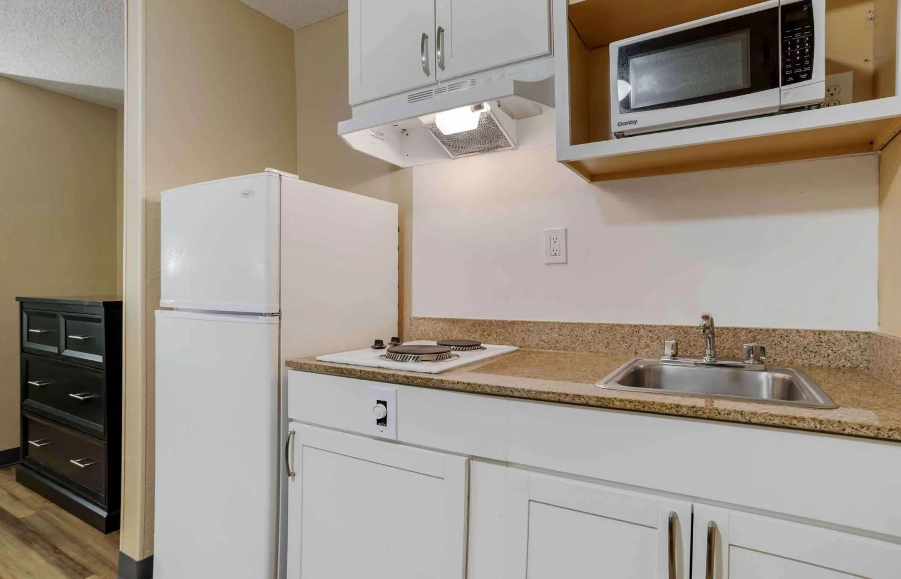 Bedroom in Extended Stay America Select Suites - Destin - US 98 - Emerald Coast Pkwy