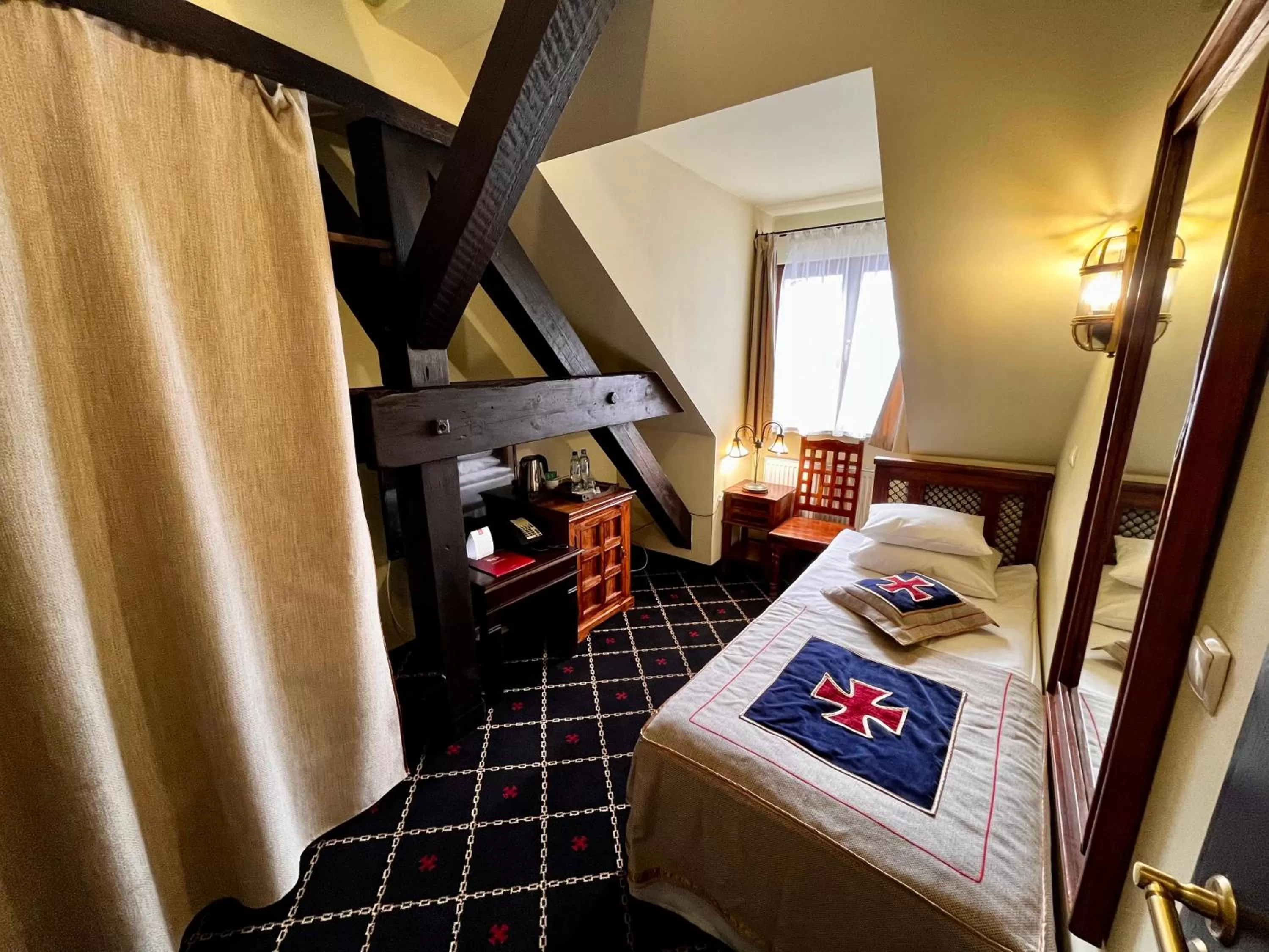 Photo of the whole room, Bed in Hotel Zamek Ryn