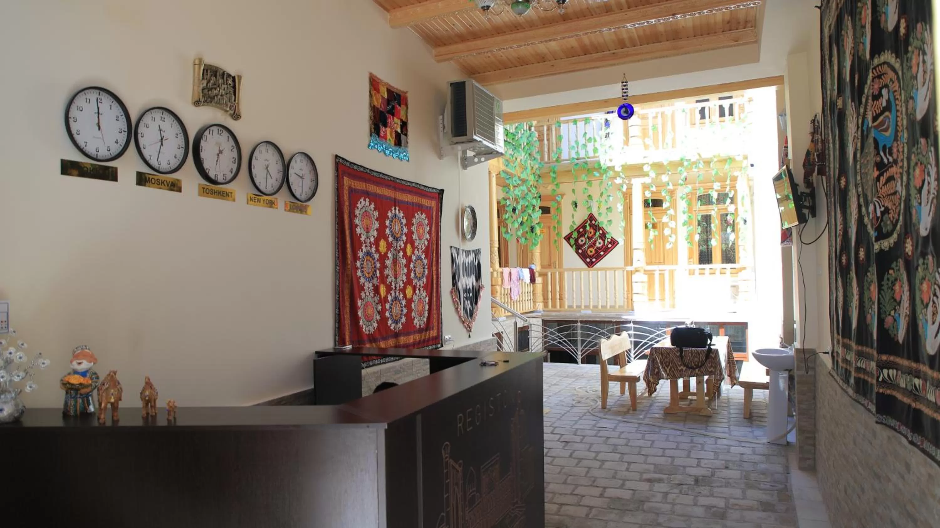 Lobby/Reception in Tilyakori Hotel