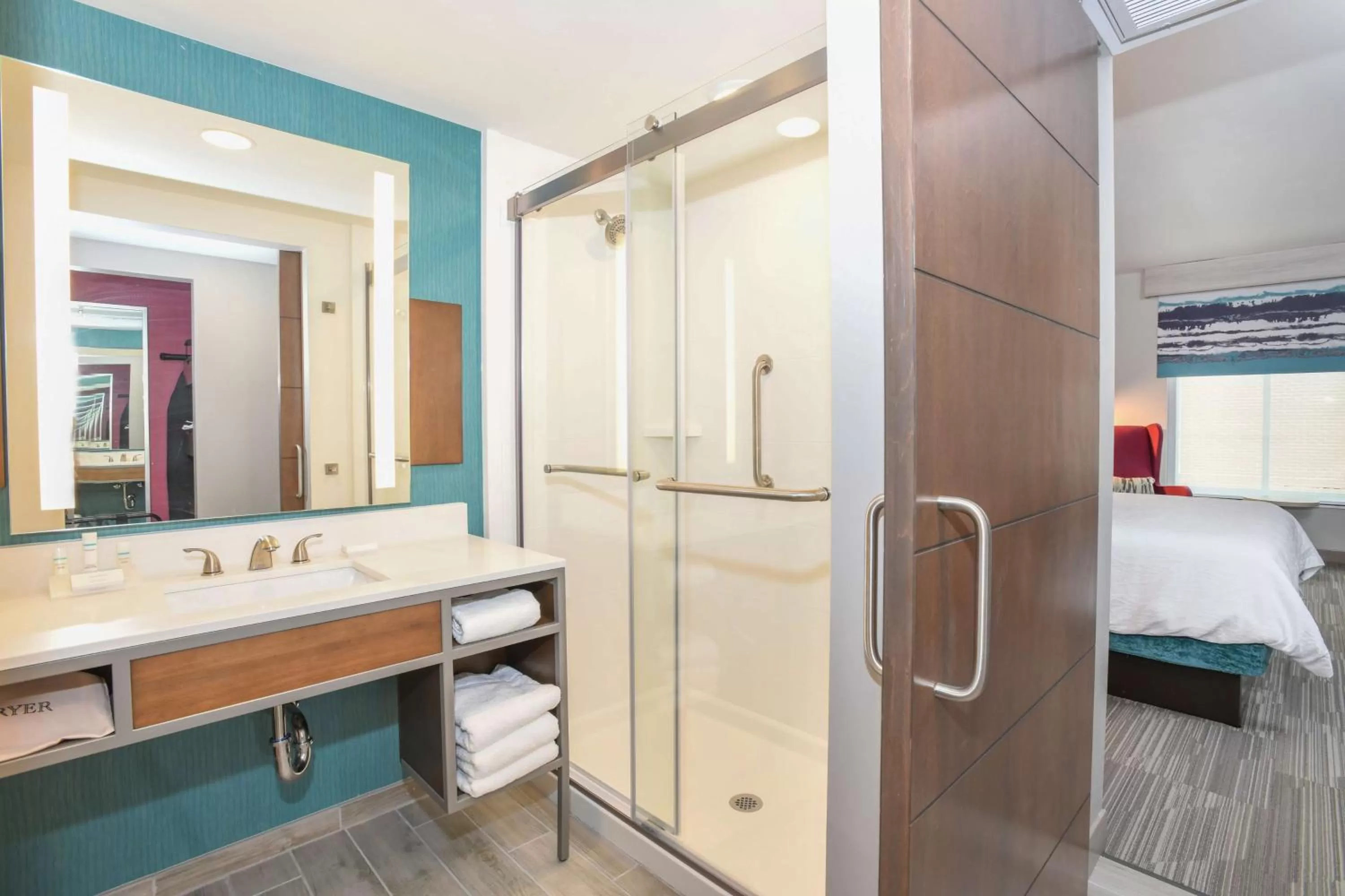 King Room - Hearing Accessible in Hilton Garden Inn Cincinnati Midtown