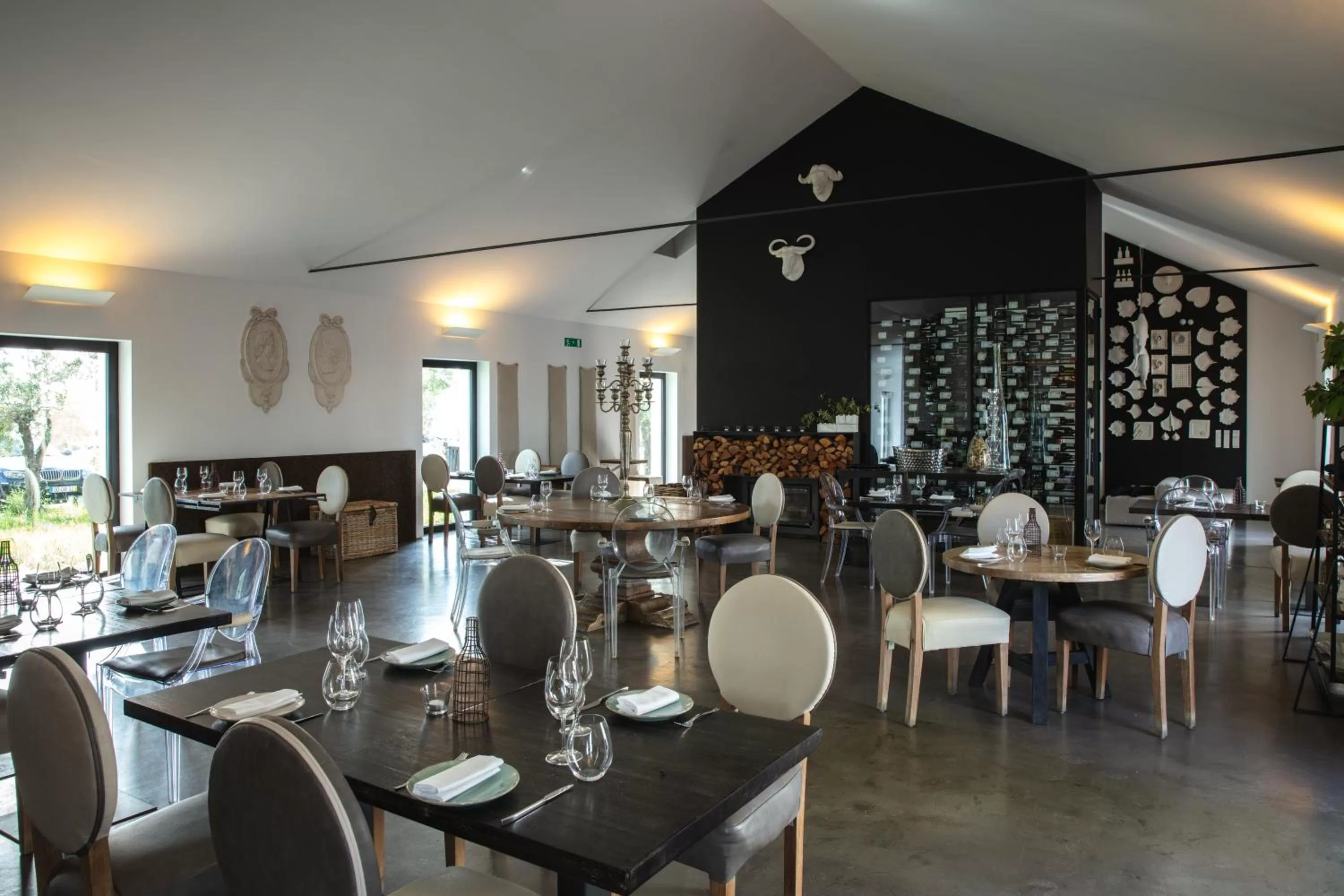 Restaurant/places to eat in Torre de Palma Wine Hotel, Monforte, a Member of Design Hotels