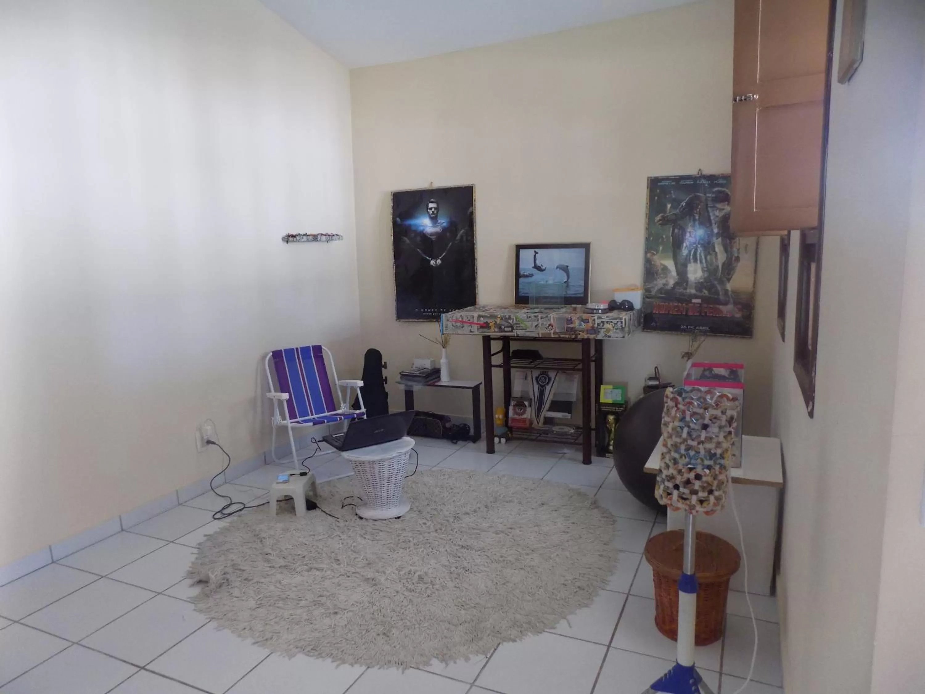 Property building, TV/Entertainment Center in Hostel Das Canárias