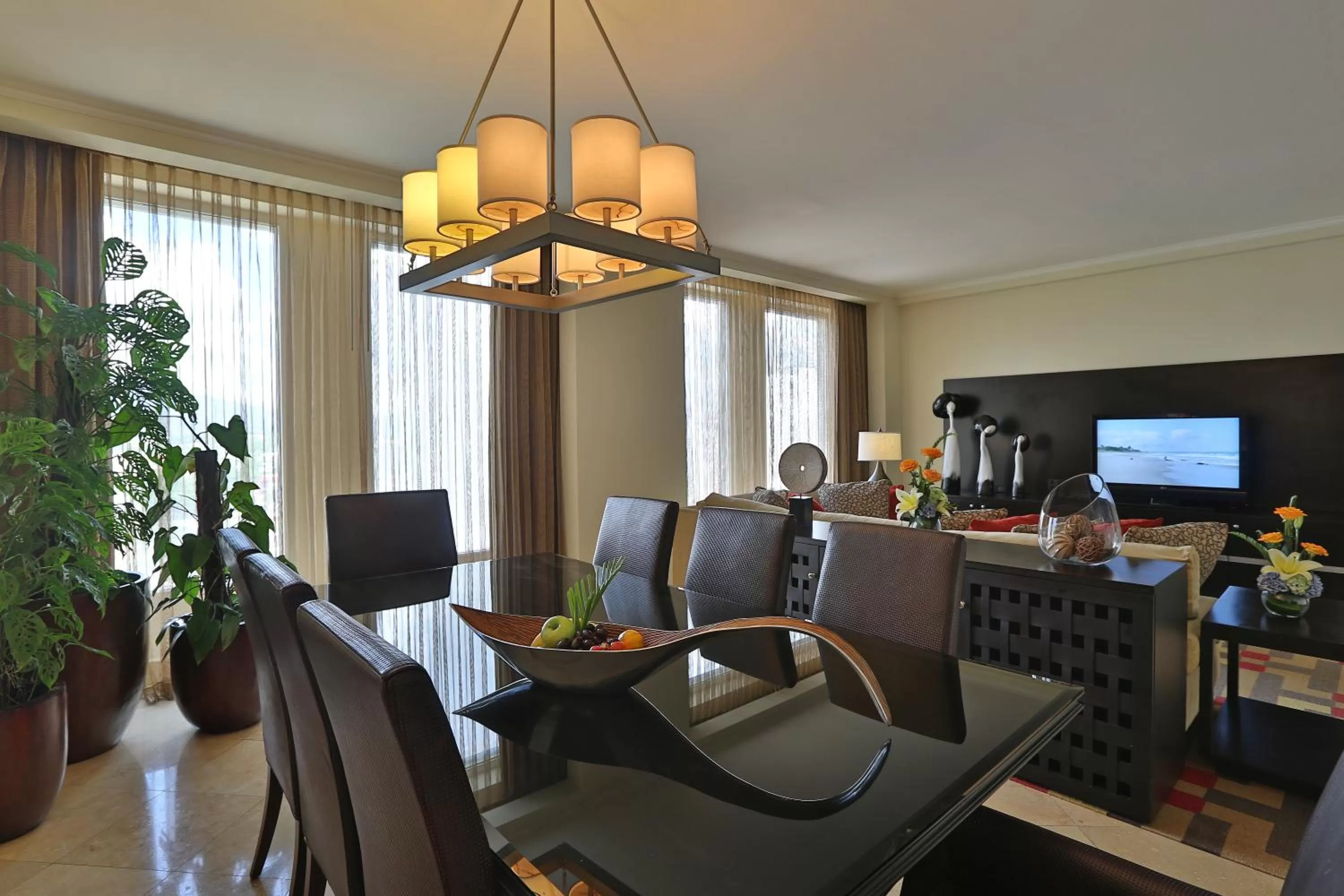 Photo of the whole room in InterContinental Real San Pedro Sula by IHG