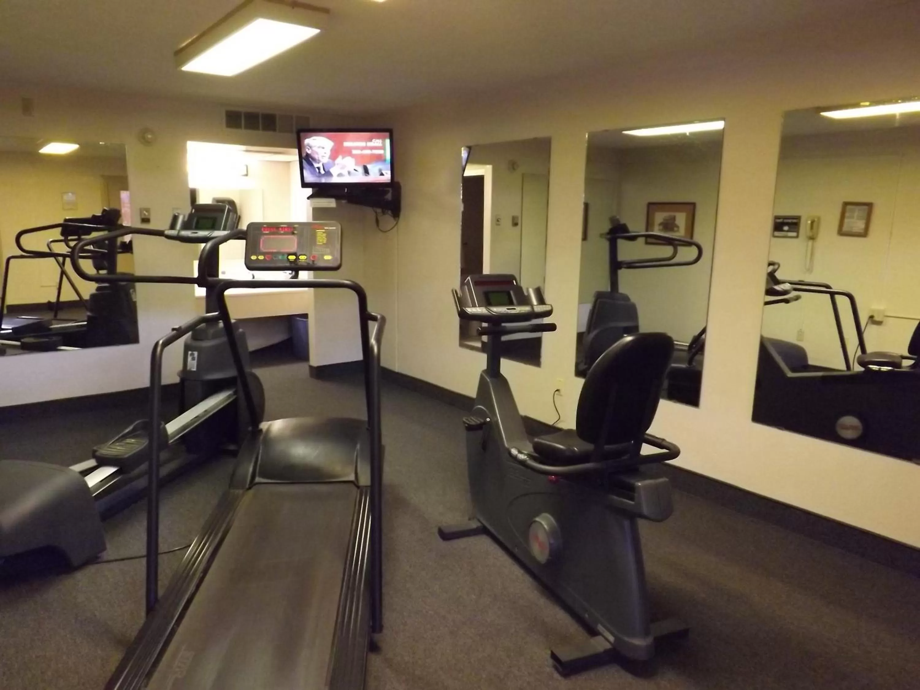 Fitness centre/facilities in Ramada by Wyndham Sterling