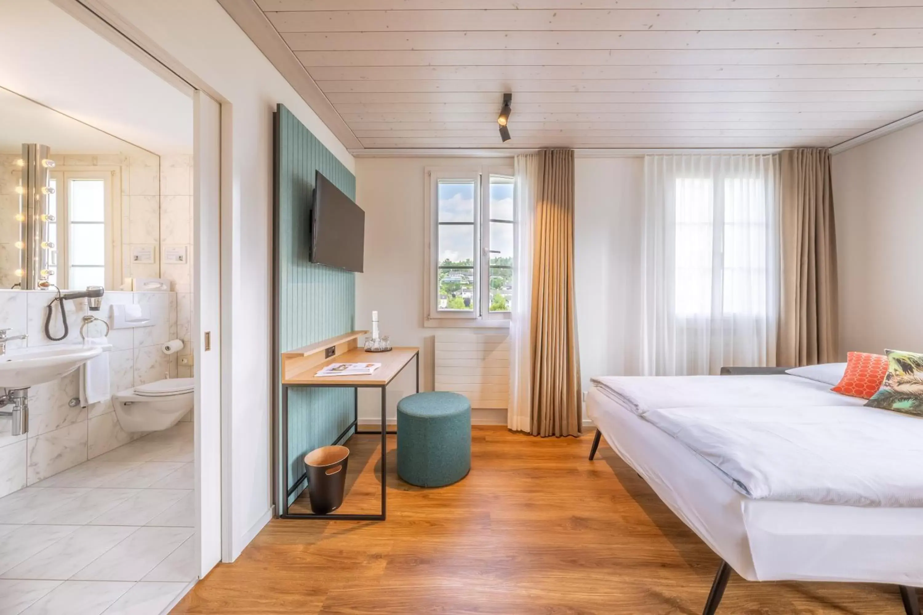 Quadruple Room in Boutique Hotel Balm Quadruple Room in Boutique Hotel Balm