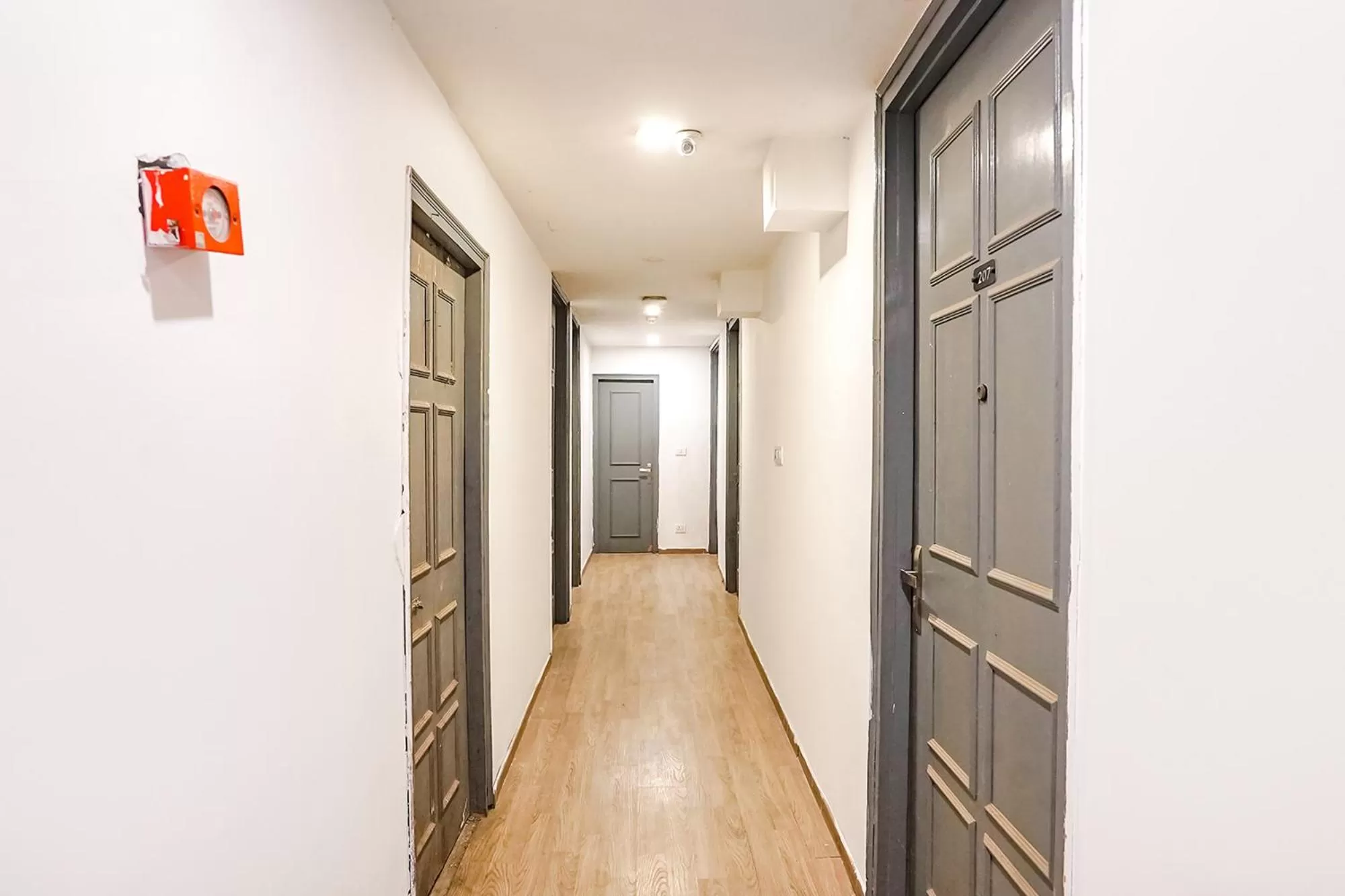 Lobby or reception in FabHotel F9 Sector 121