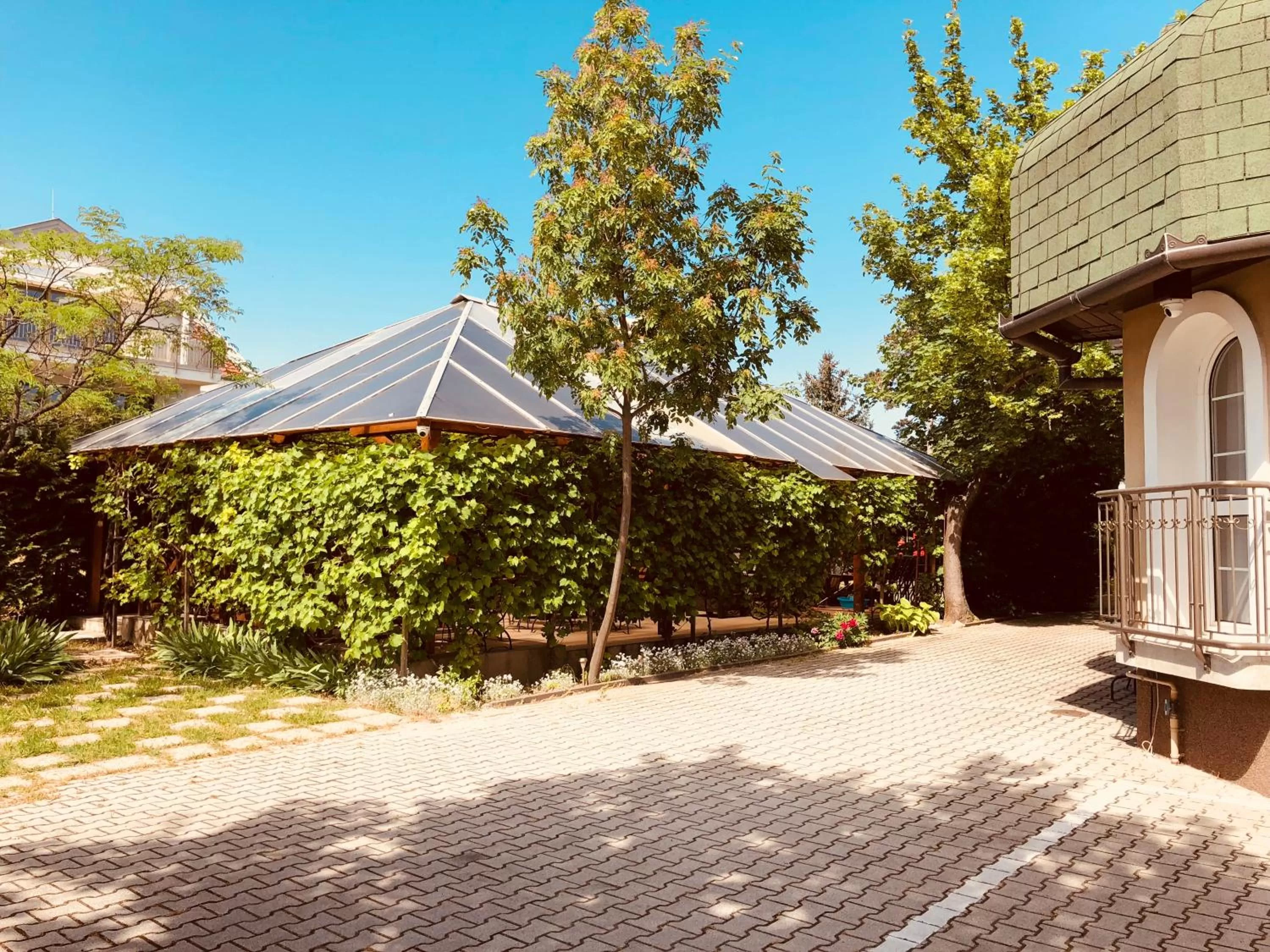 Property building in Zöldtető Panzió