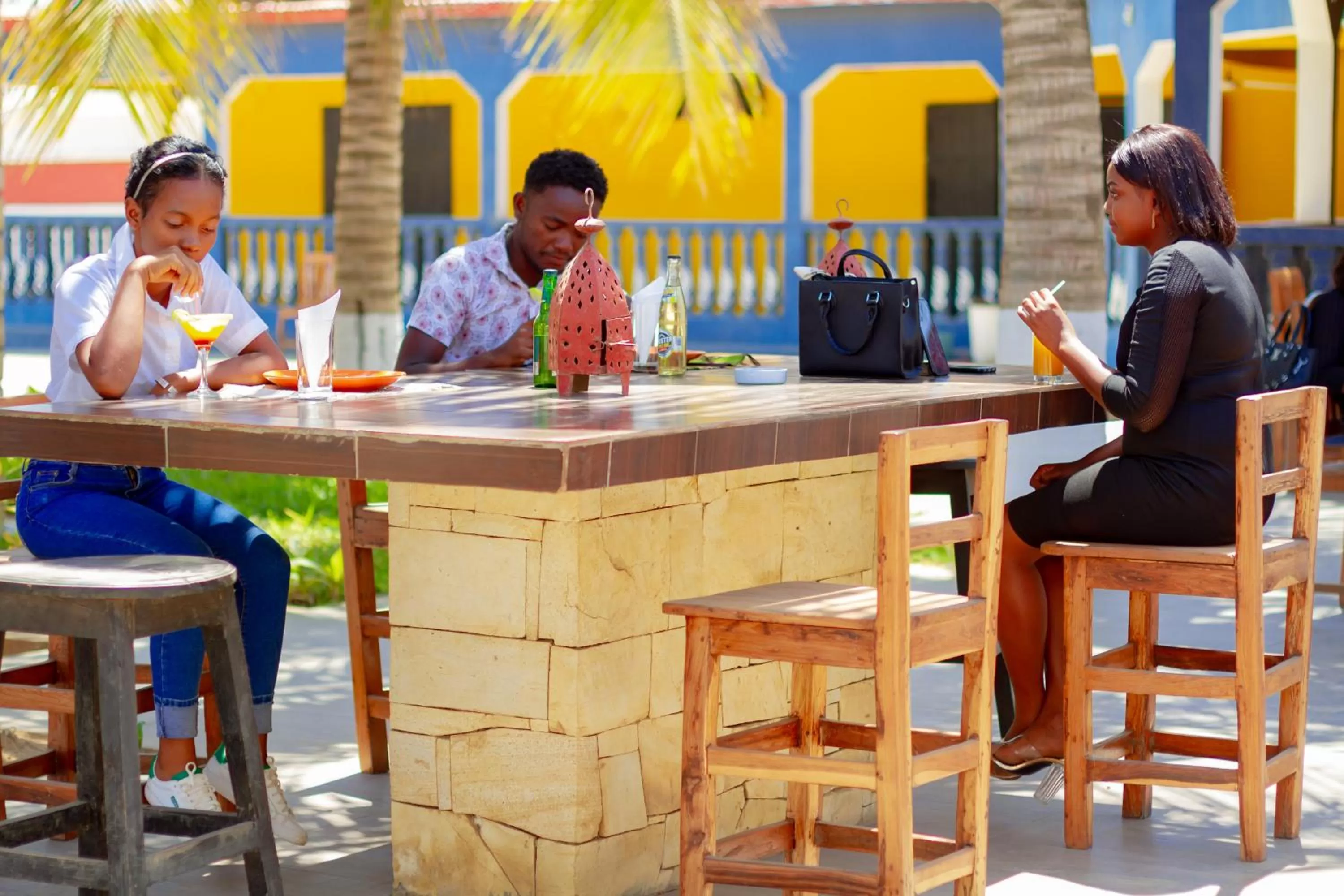 Restaurant/places to eat in Bohobé Naboty