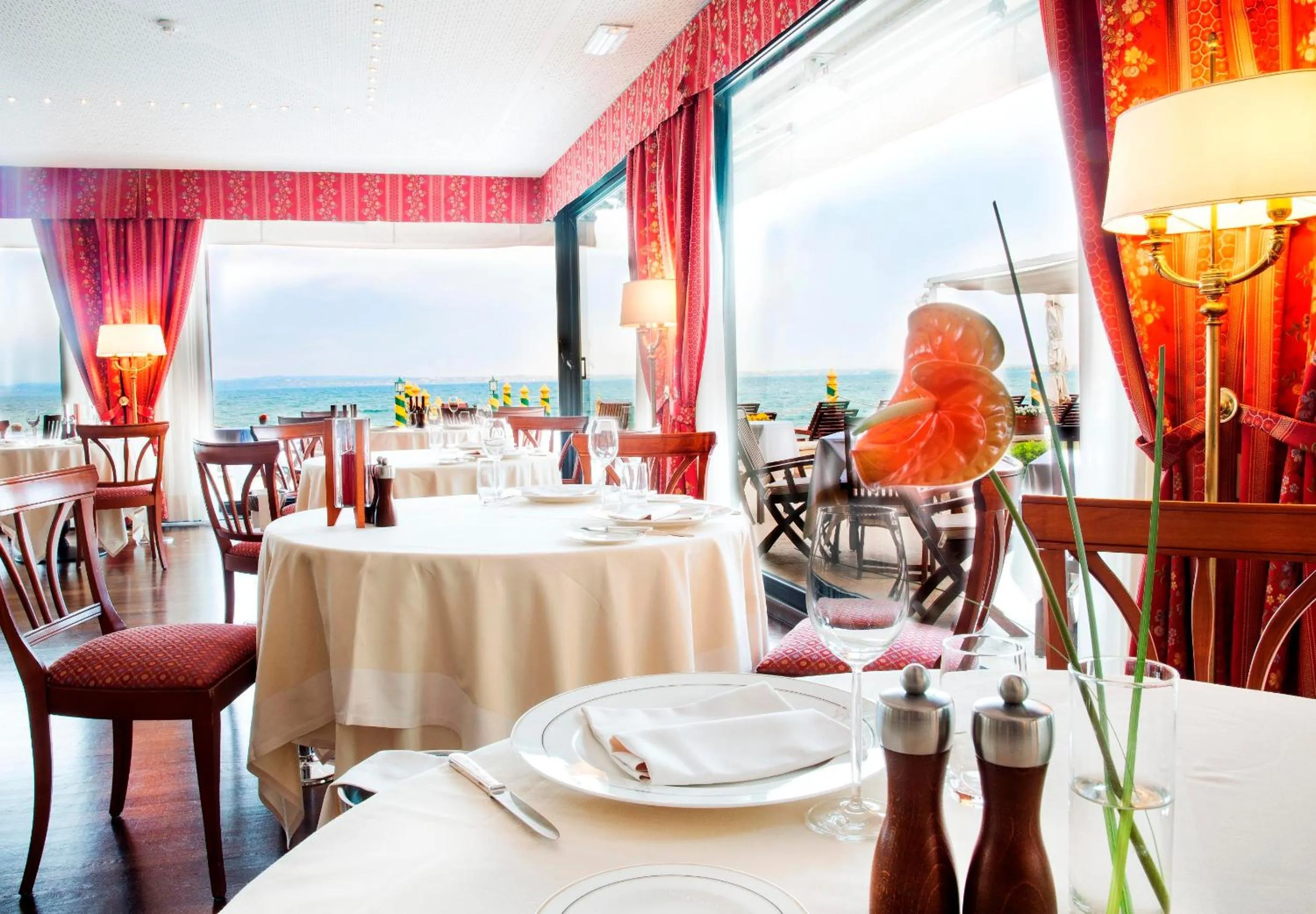 Restaurant/places to eat in Grand Hotel Terme Sirmione