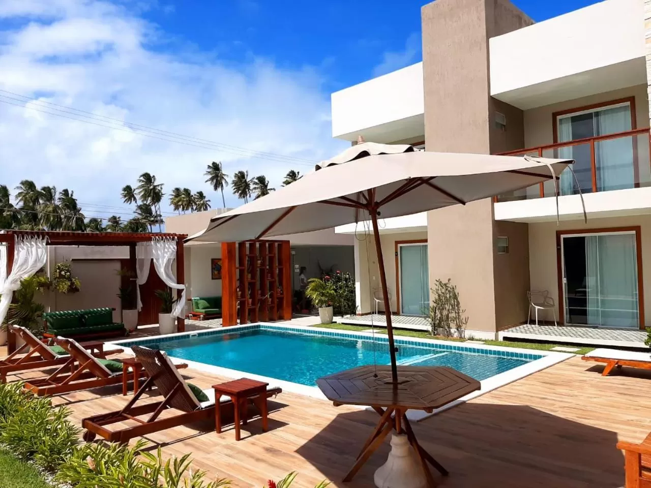 Swimming pool in Pousada Ricoco