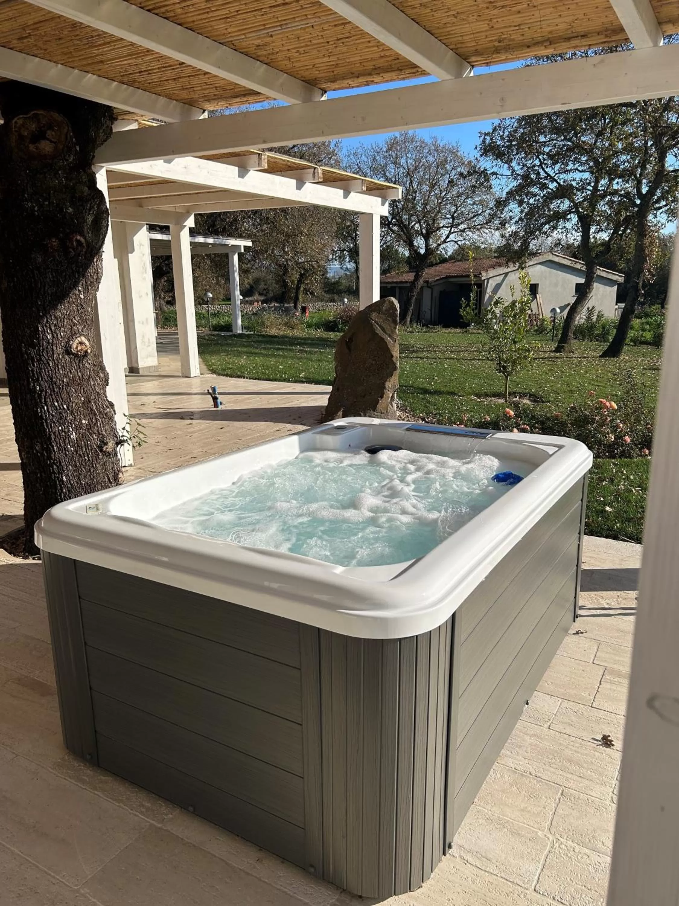 Hot Tub in Regia Hotel