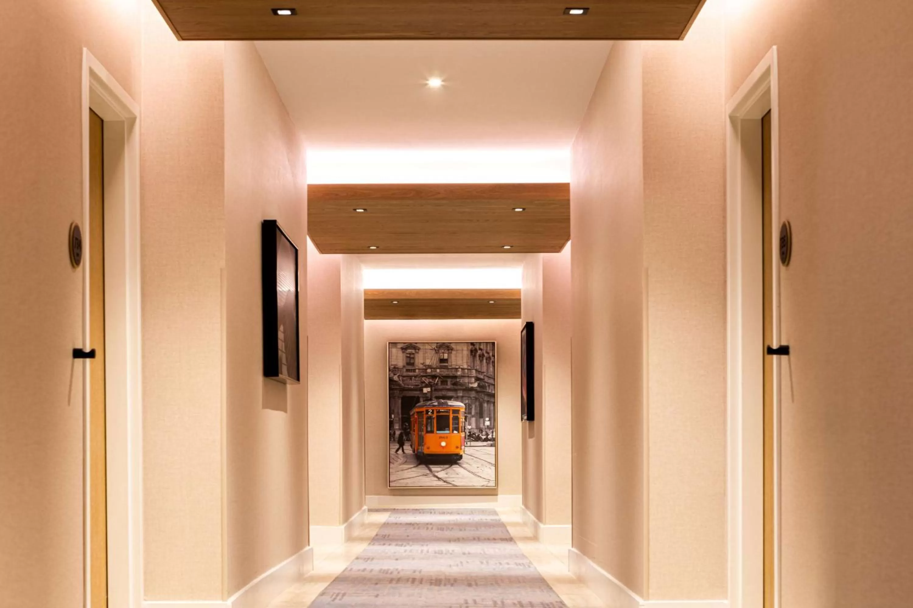 Photo of the whole room in Canopy By Hilton Dallas Uptown