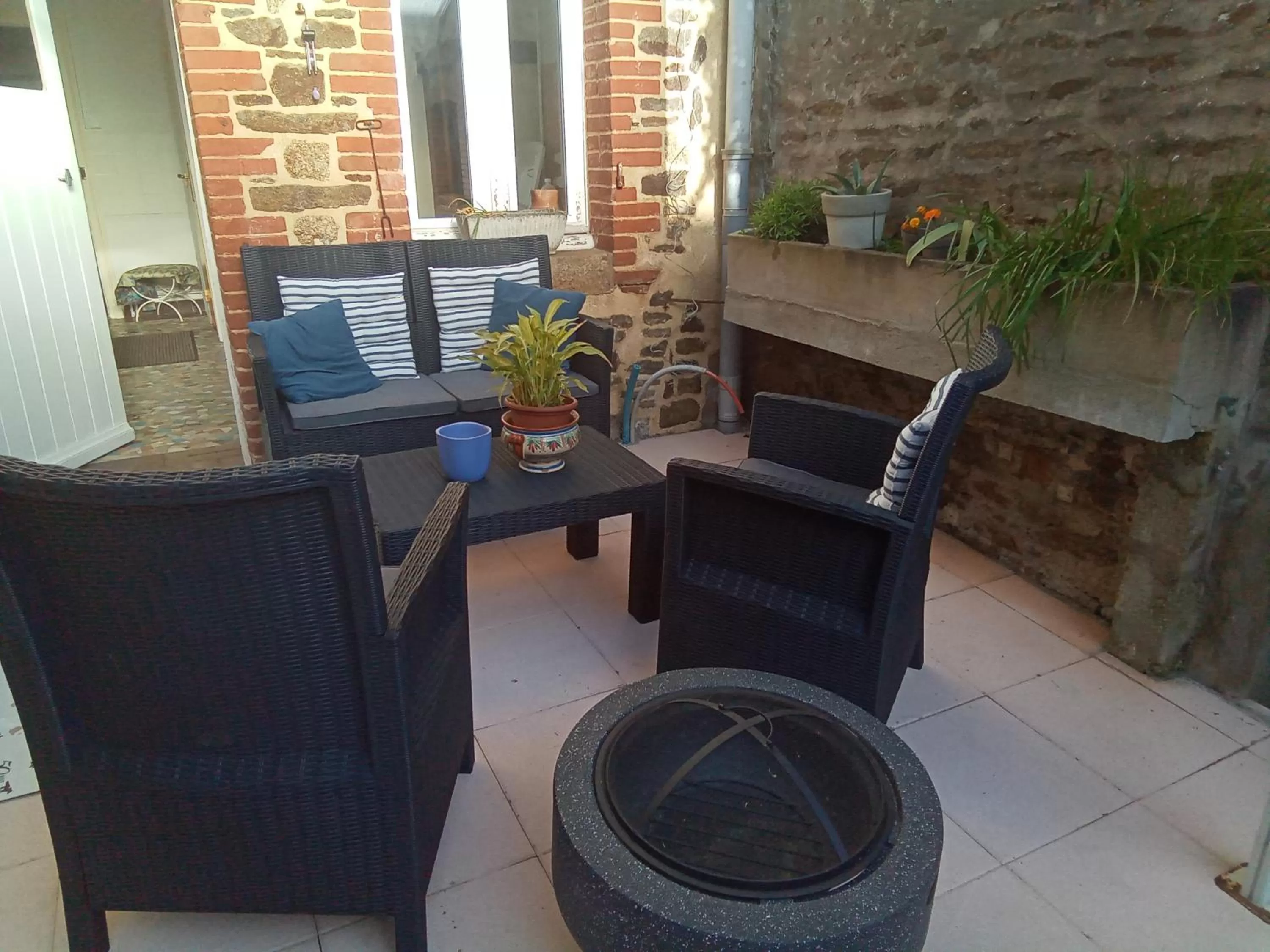 Patio in La chambre de la boule d 'or