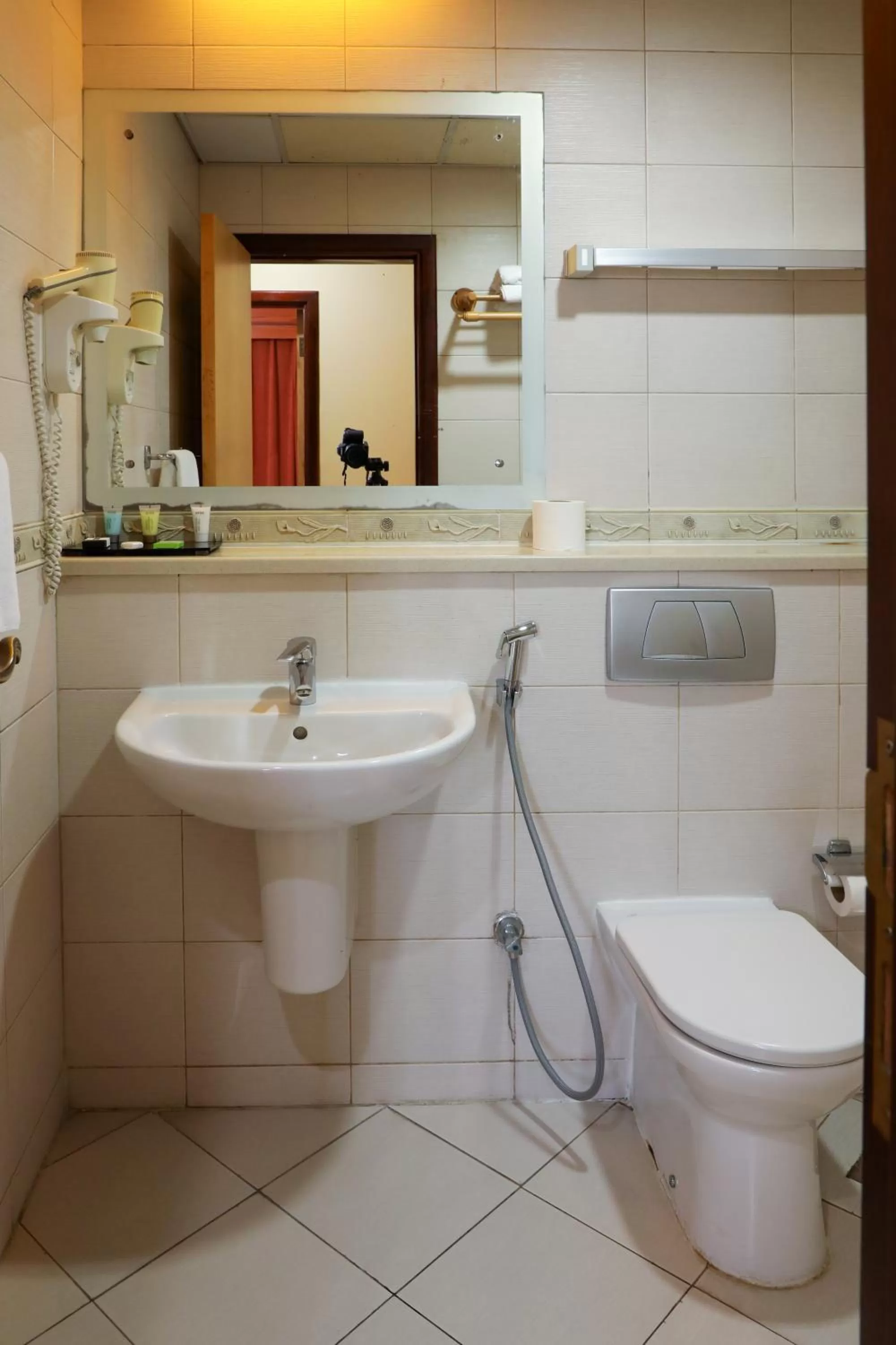 Bathroom in Wescott Plaza Hotel Apartments LLC Formerly West Zone Plaza Hotel Apts