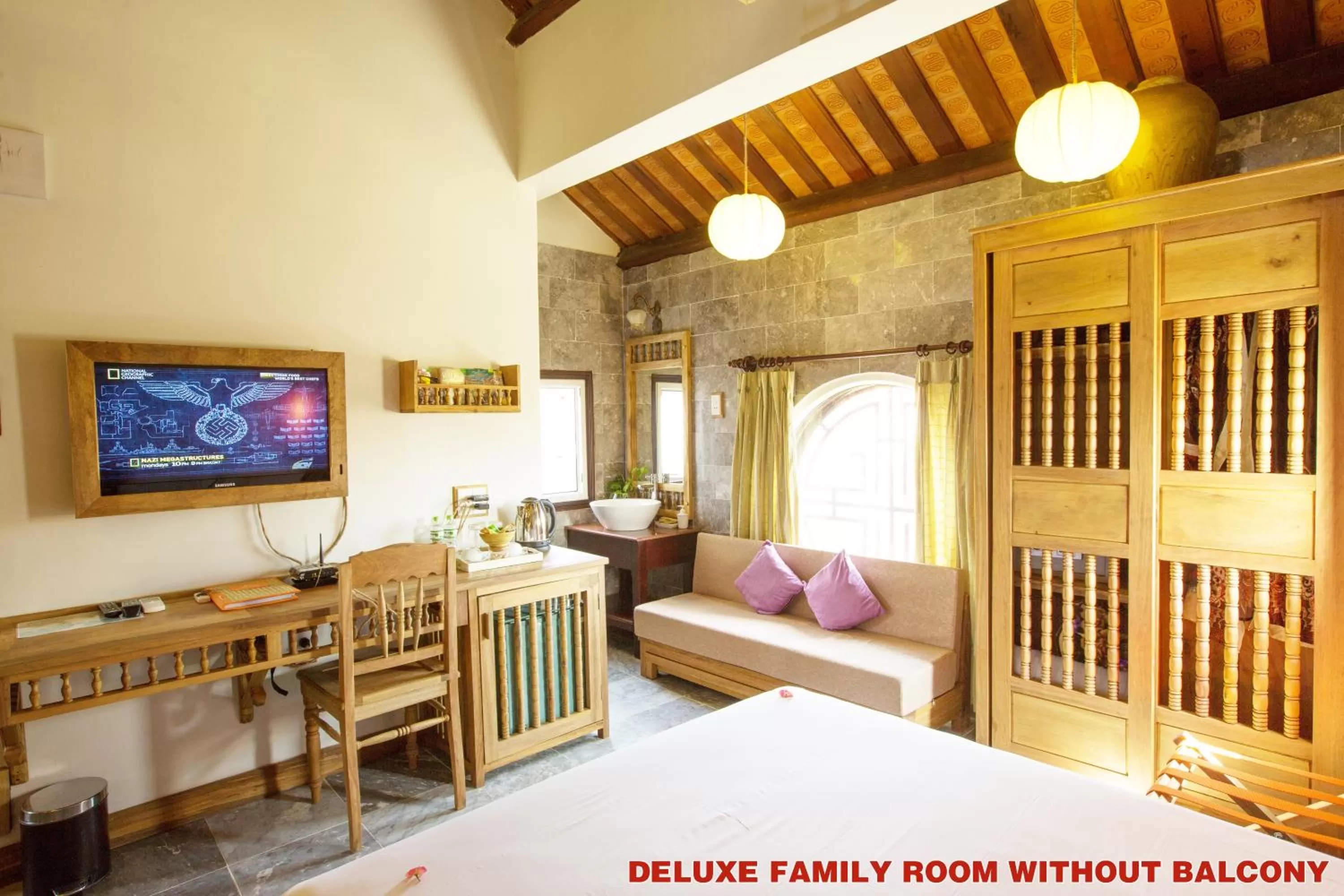 Bed in Hoi An Pho Library Hotel