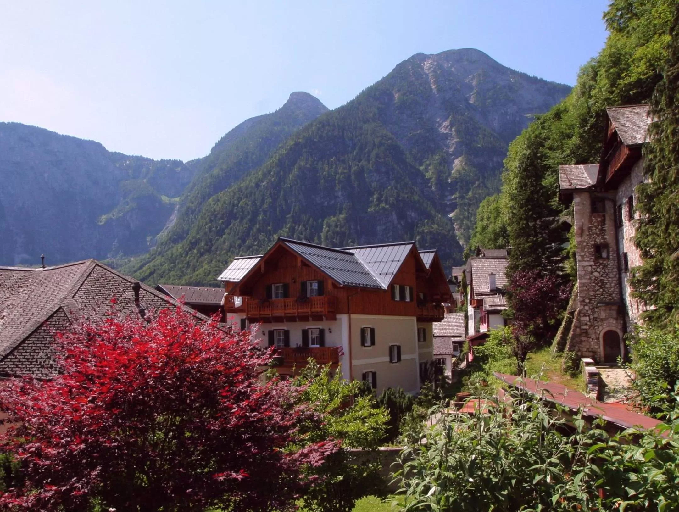 Property building in Weisses Lamm