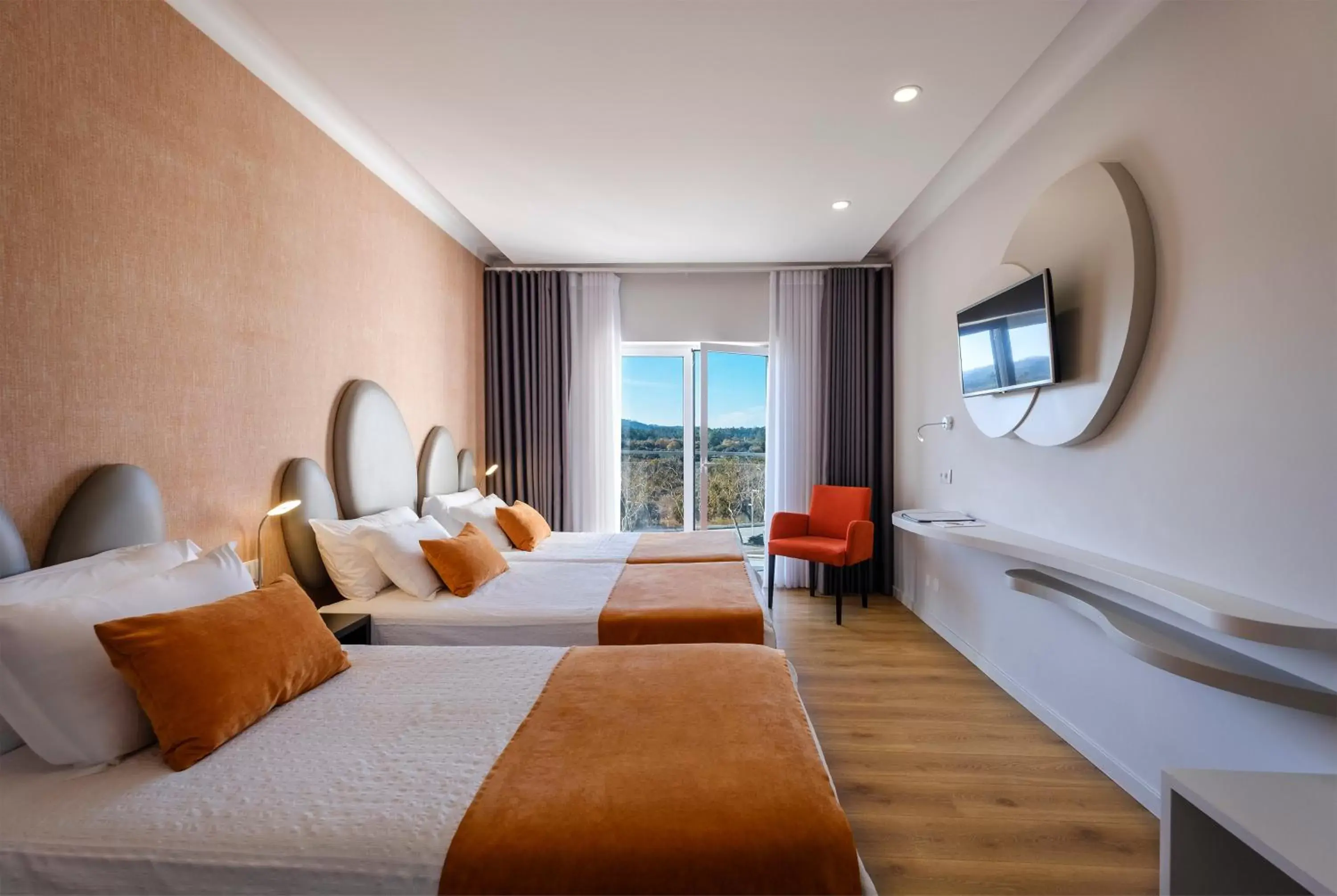 Triple Room in Hotel Rosa Mística by Umbral Triple Room in Hotel Rosa Mística by Umbral