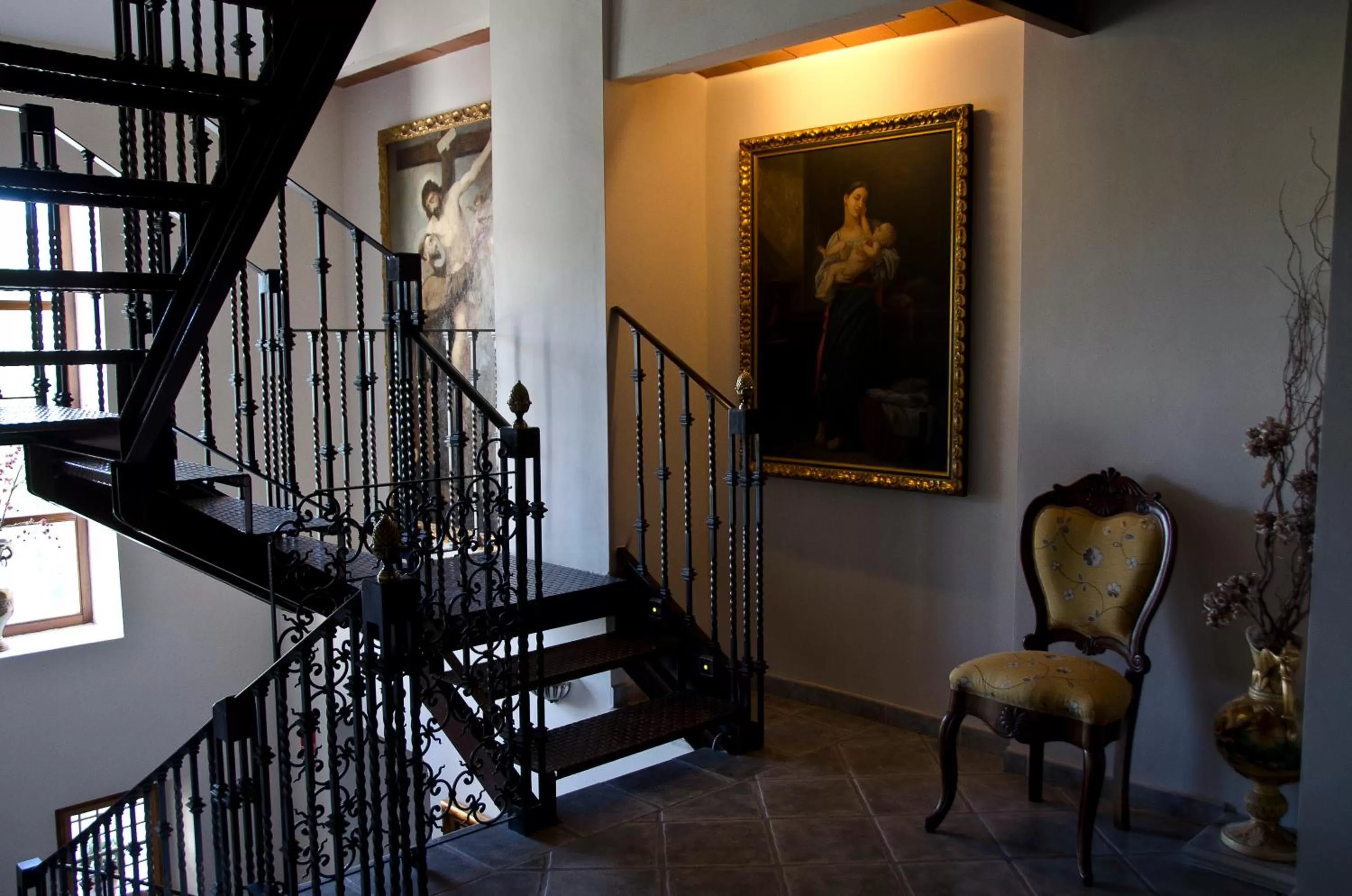 Lobby or reception in Eco Hotel con encanto Masía la Mota B&B