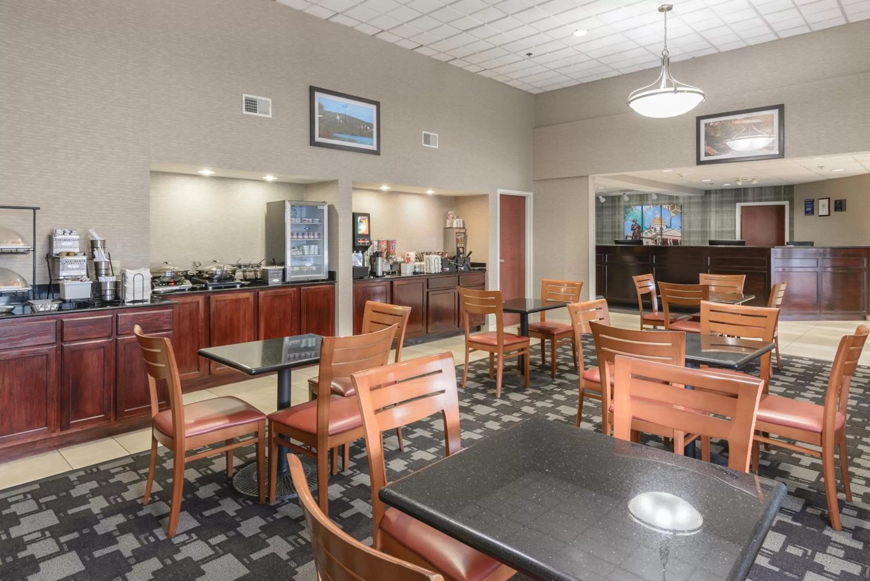 Dining area in Best Western Concord Inn and Suites
