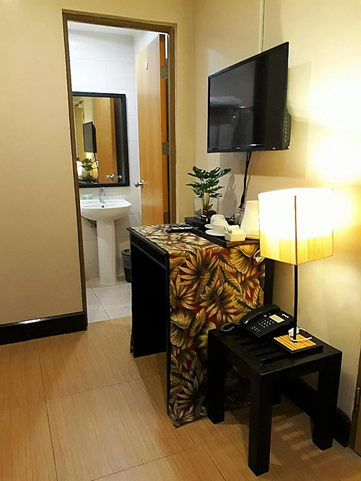 Bathroom in Hotel Kimberly Tagaytay