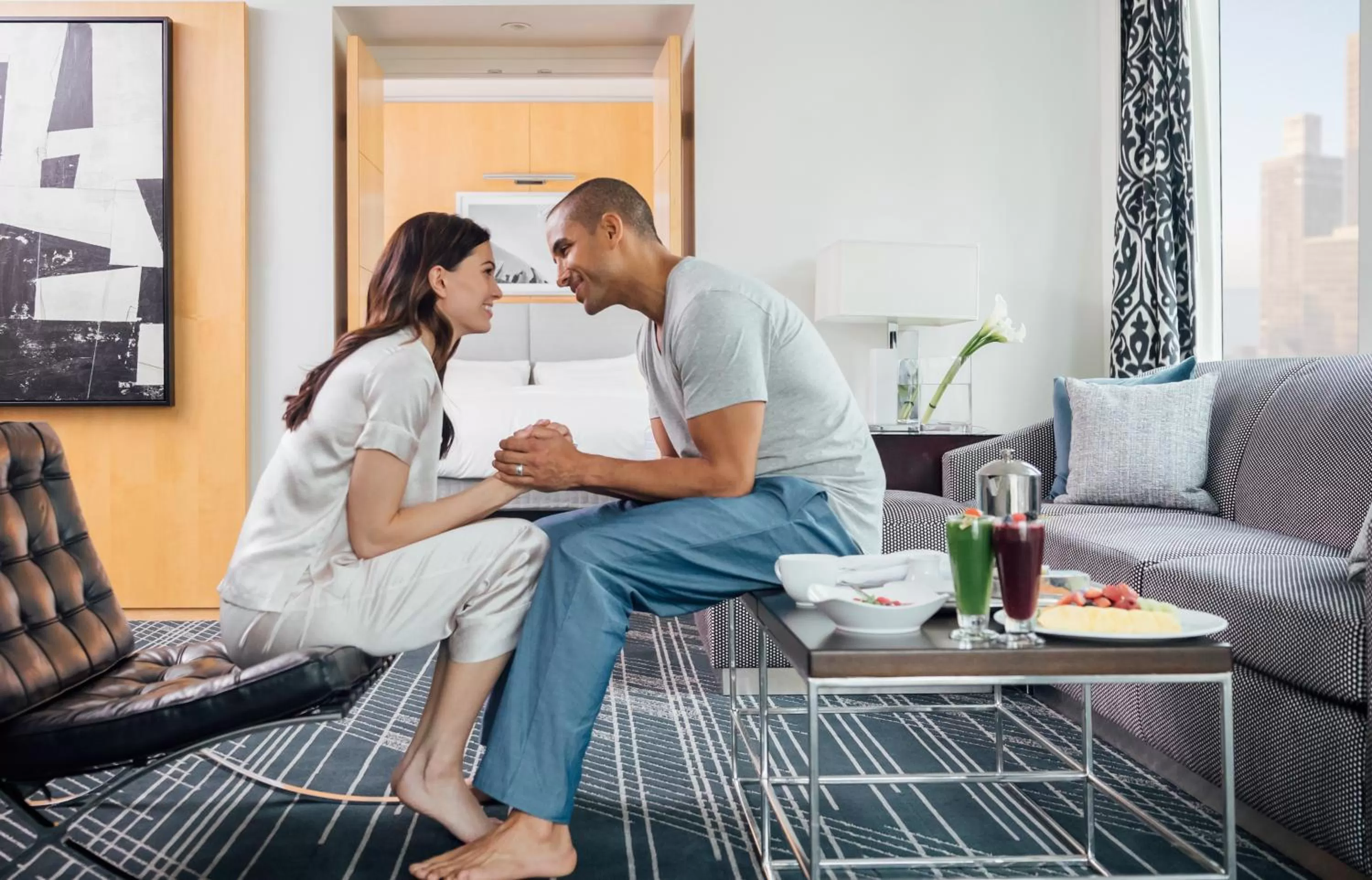 Living room in Sofitel Chicago Magnificent Mile