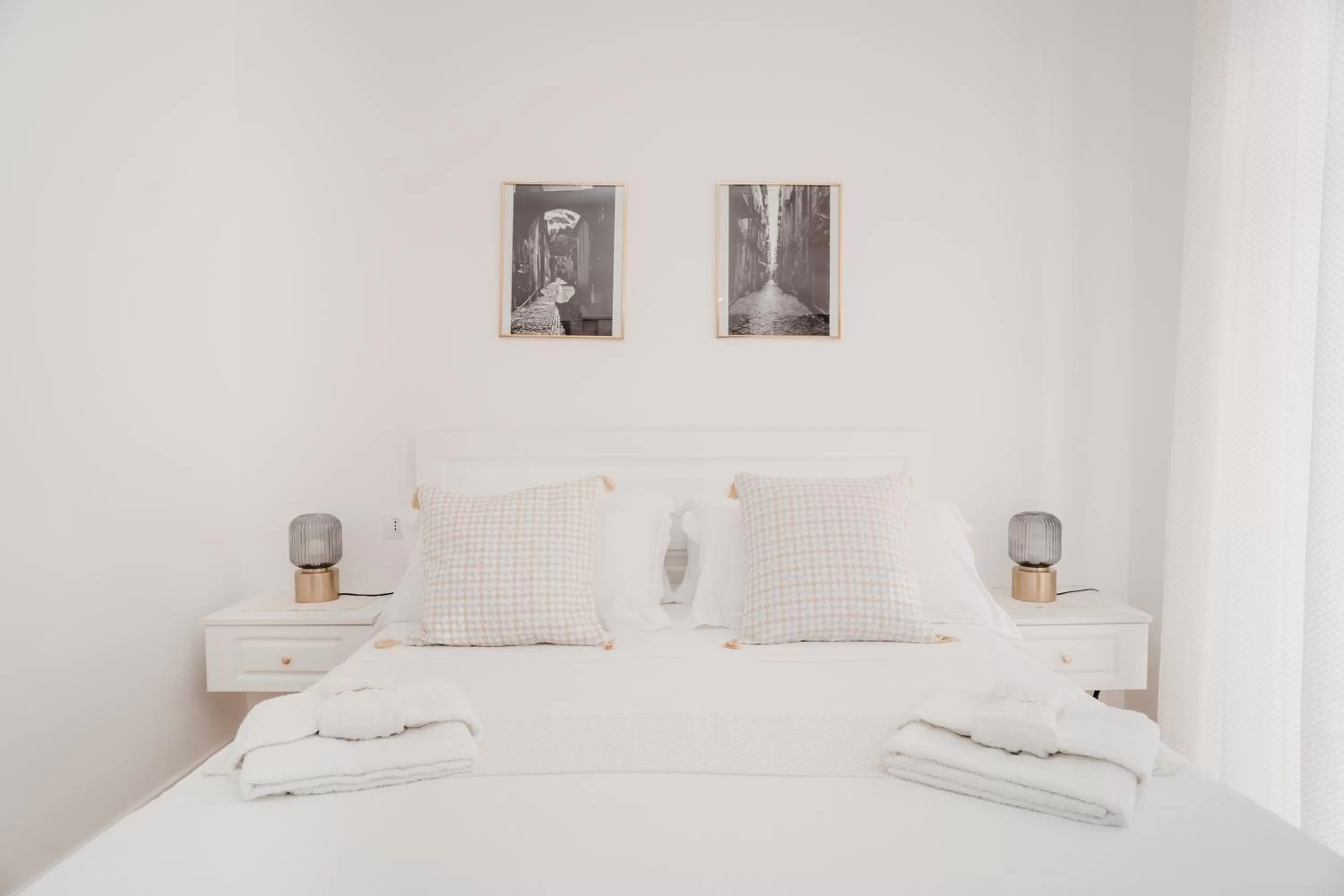 Bed in Vista Napoli Residence by Casa Napoletana