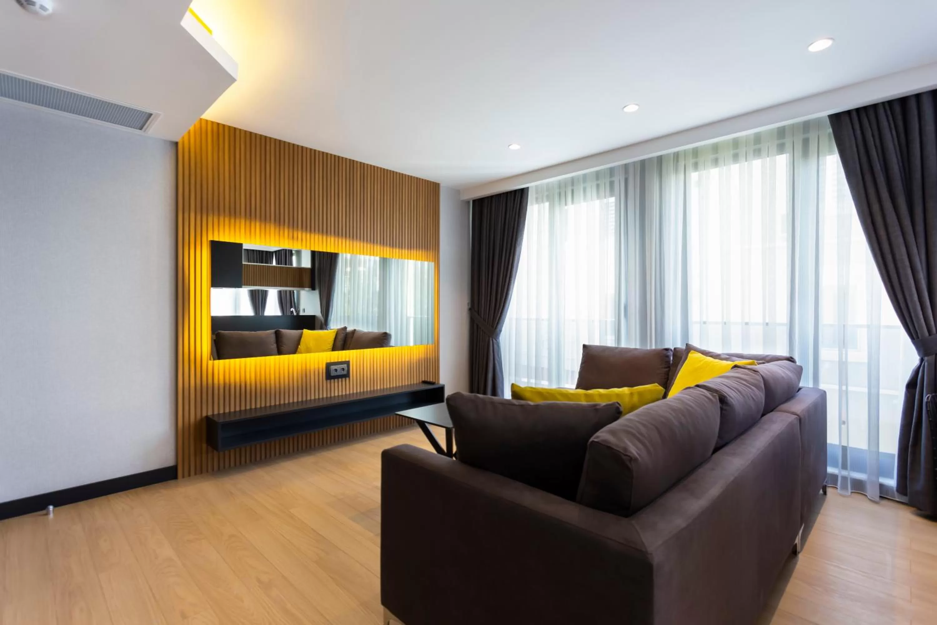 TV and multimedia in Nox Suite Rezidans