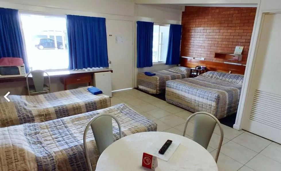 Photo of the whole room, Bed in Motel Myall