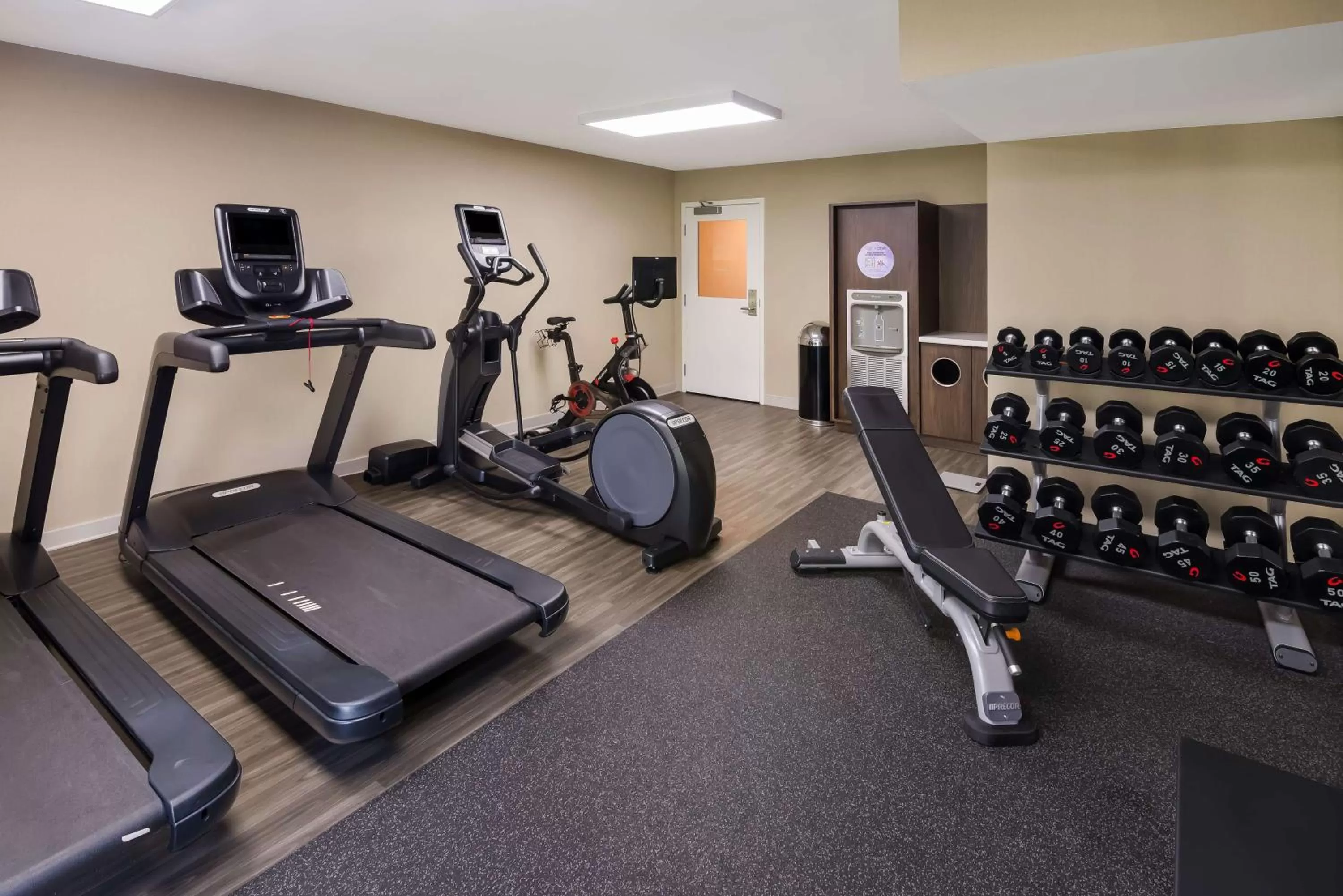 Fitness centre/facilities in Sonesta ES Suites Andover Boston