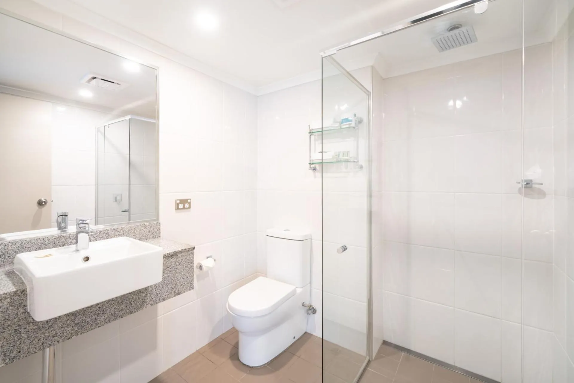 Bathroom in Heritage Inn Bathurst