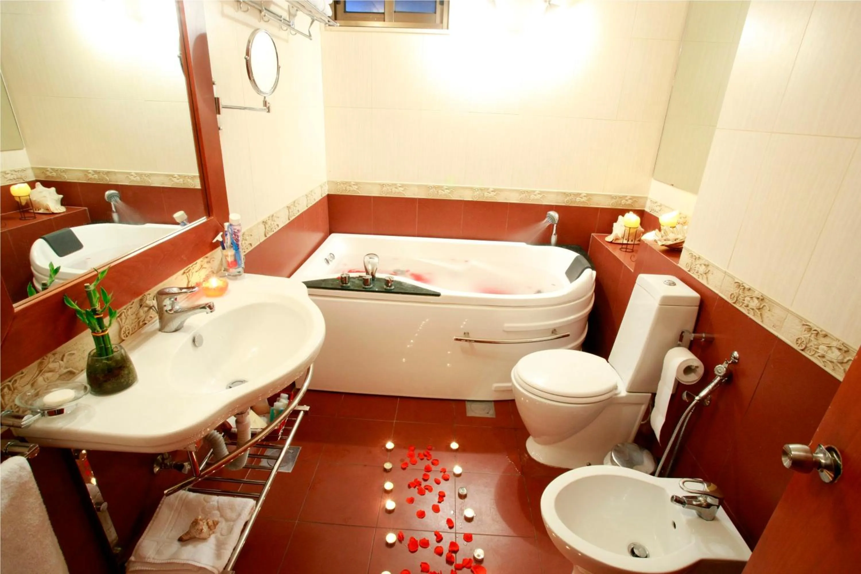 Bathroom in Duroy Hotel