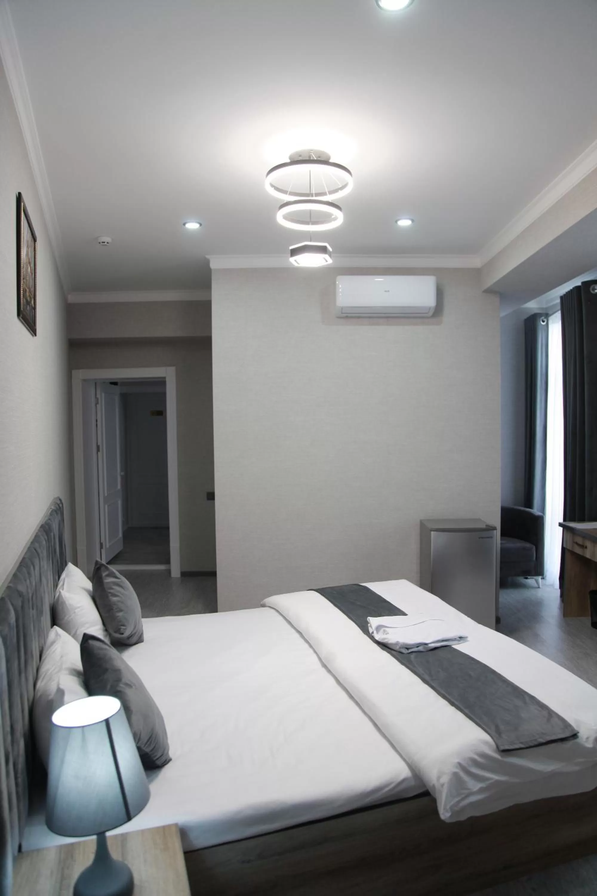 Property building, Bed in Samarqand Darvoza