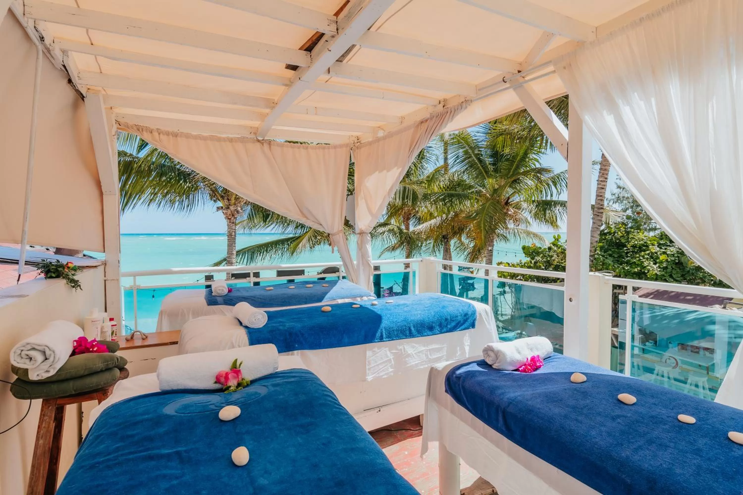 Spa and wellness centre/facilities in Hotel Checkin El Cortecito Beach