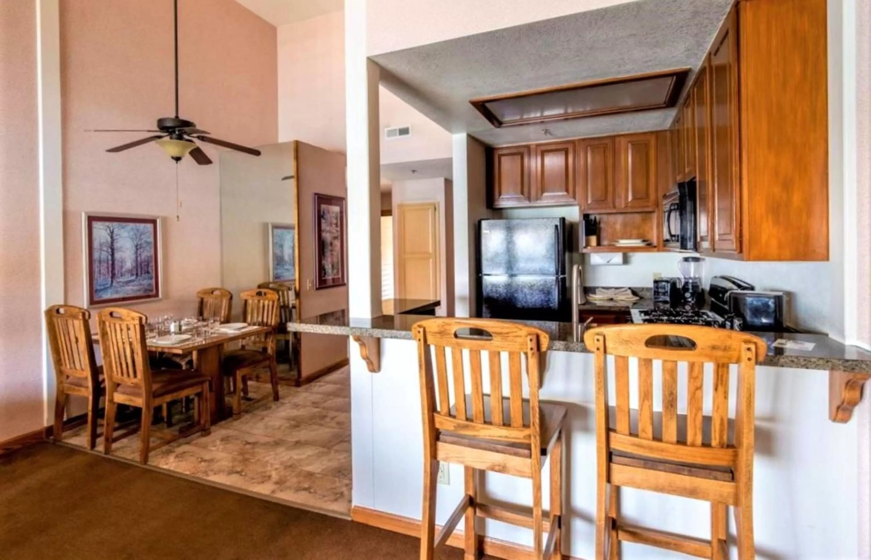 Kitchen or kitchenette in Lagonita Lodge