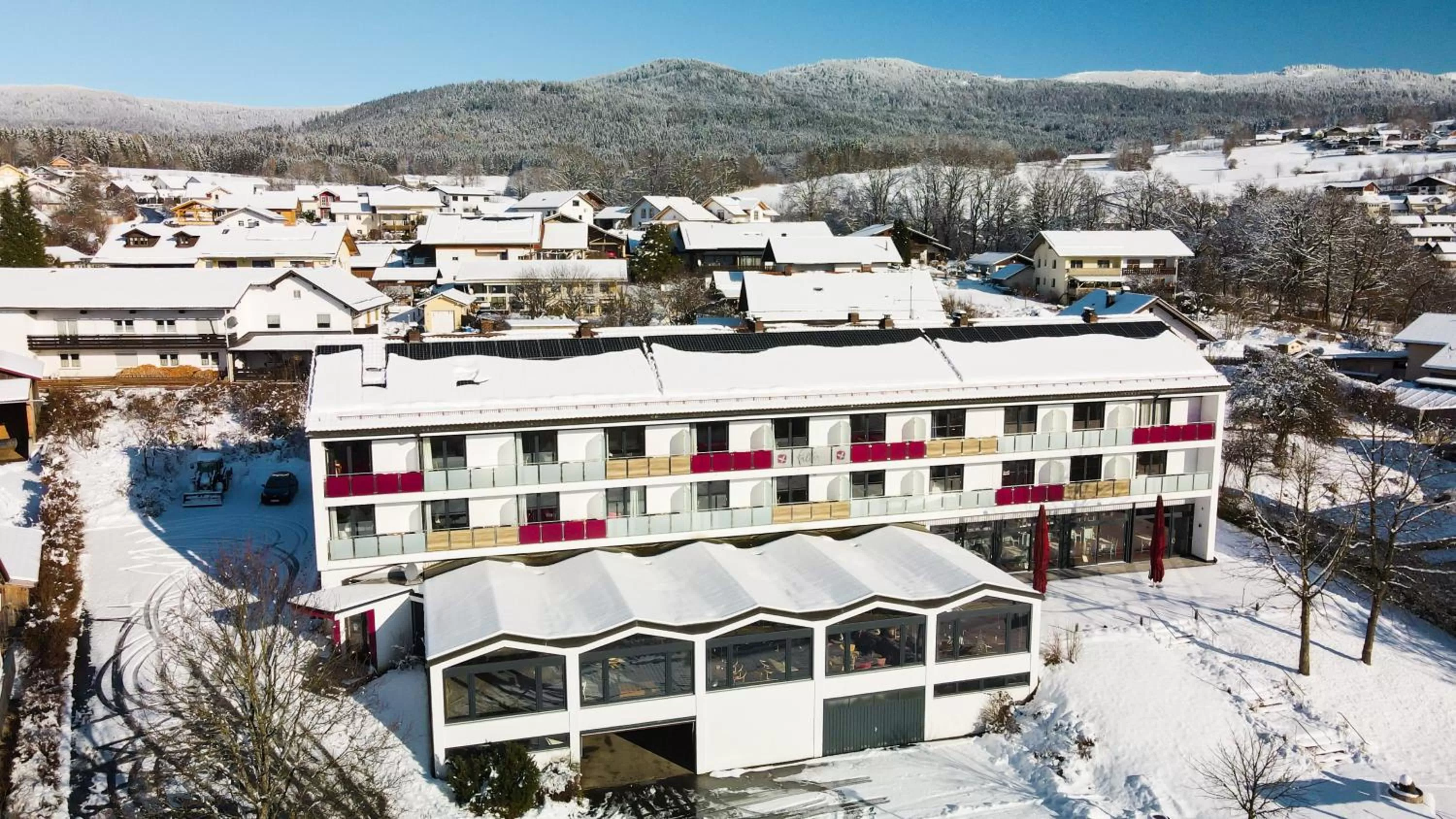 Property building, Winter in Rock&Chill Hotel Falter