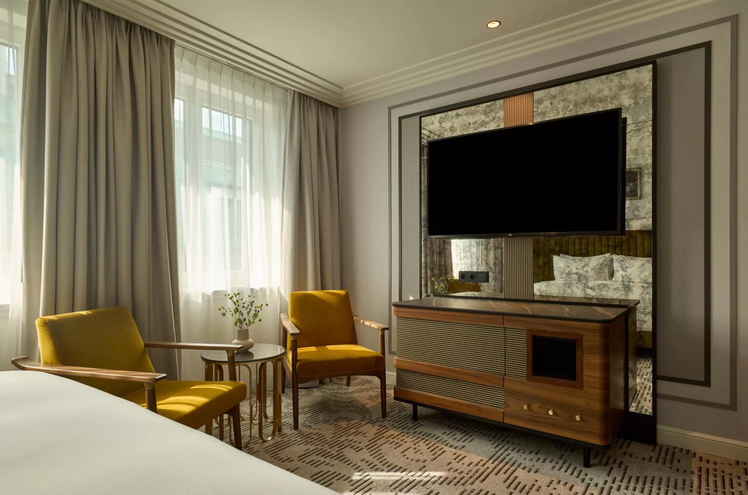 Seating area, Bed in Hotel Saski Krakow Curio Collection by Hilton