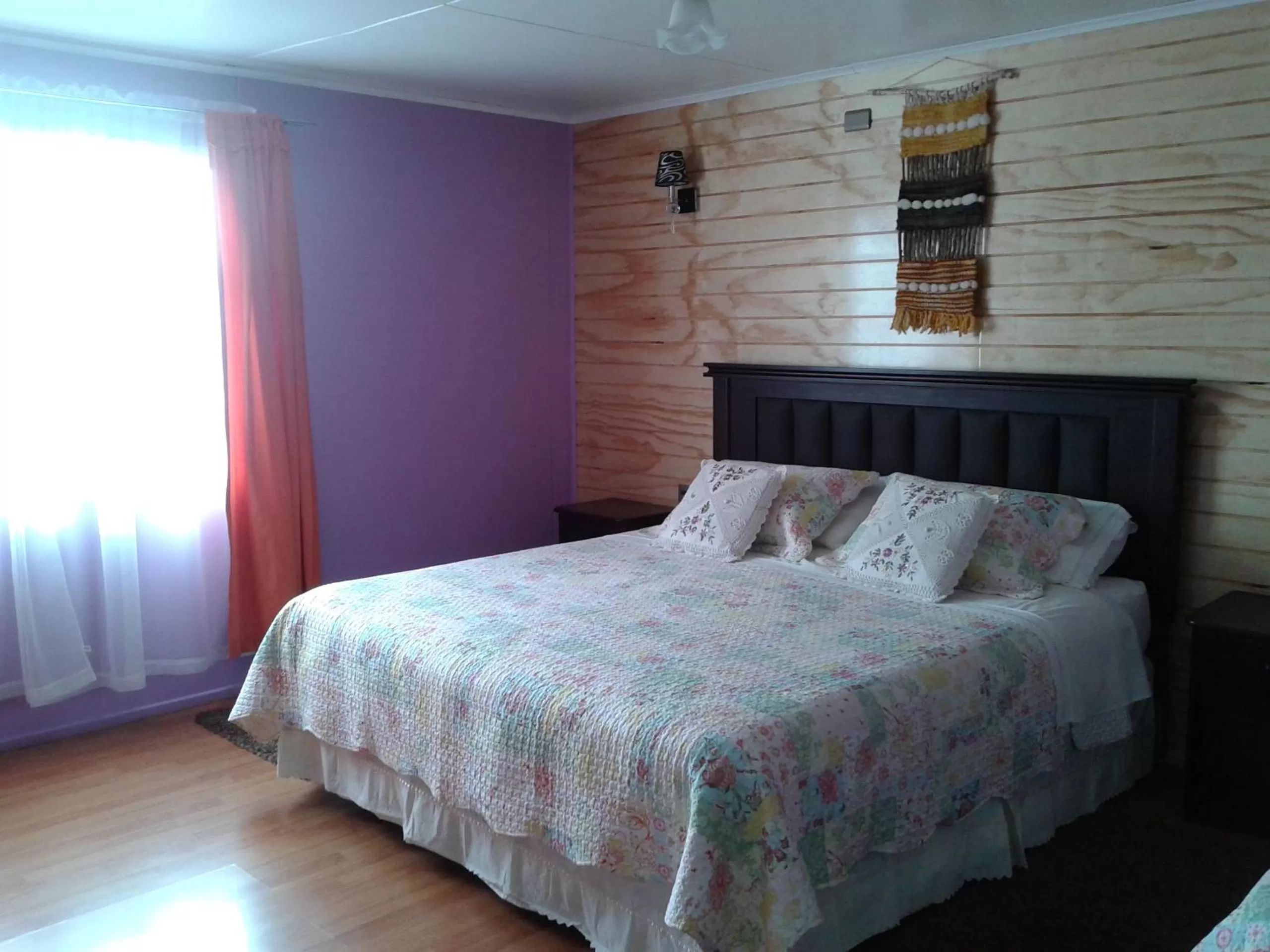 Day, Bed in Casa Lucy