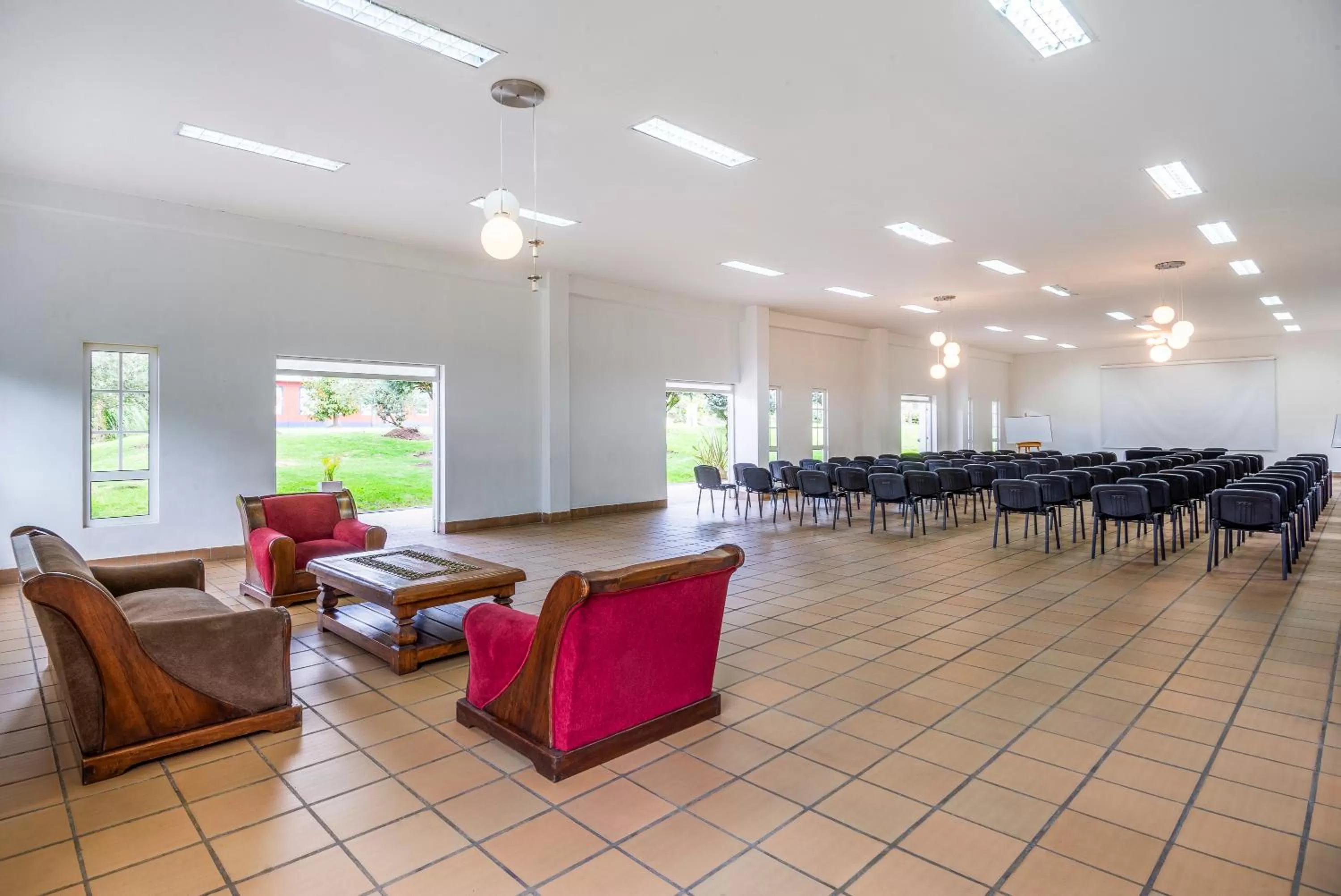 Meeting/conference room in Hotel Xue Sabana