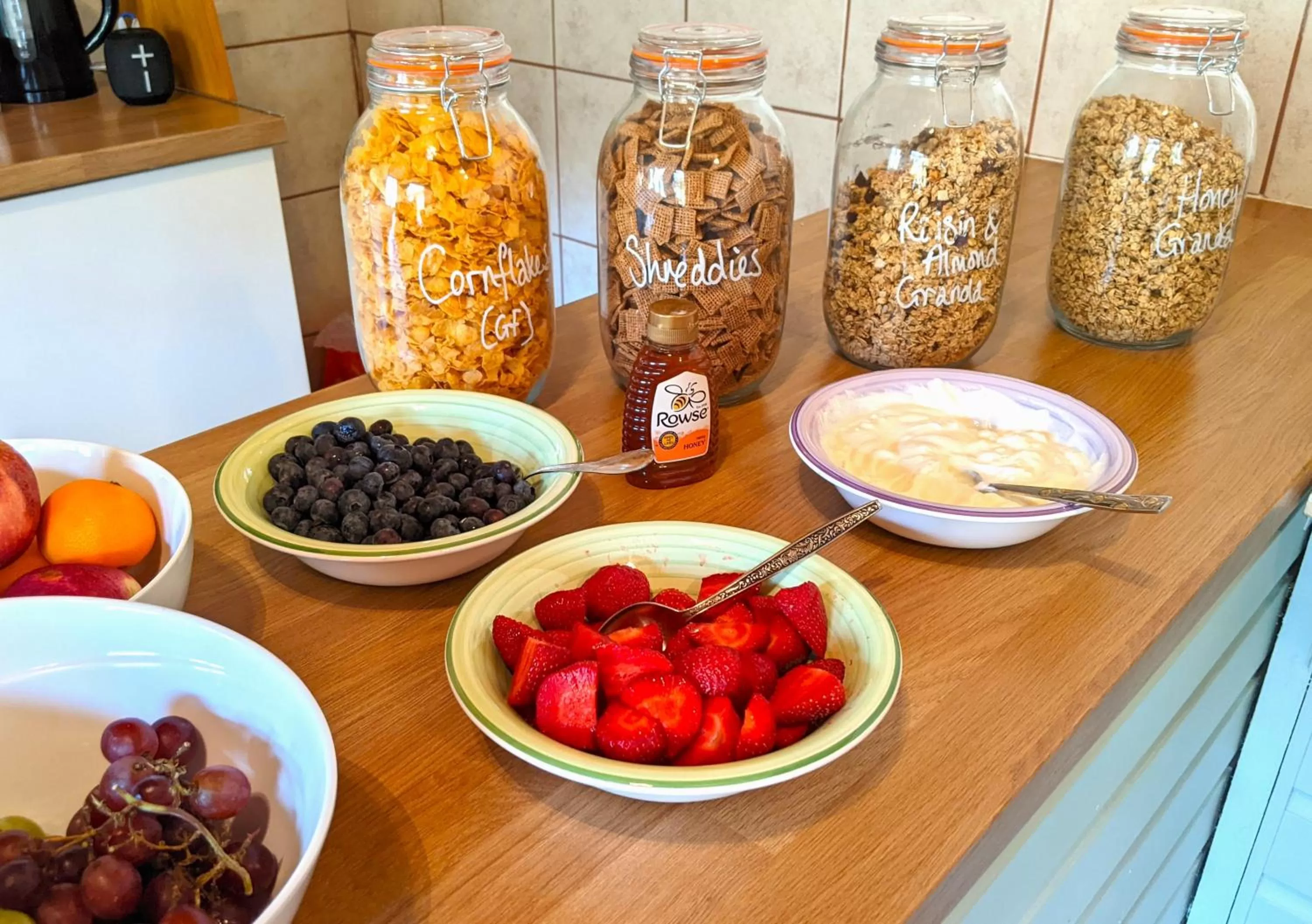 Food in Kingfisher Barn