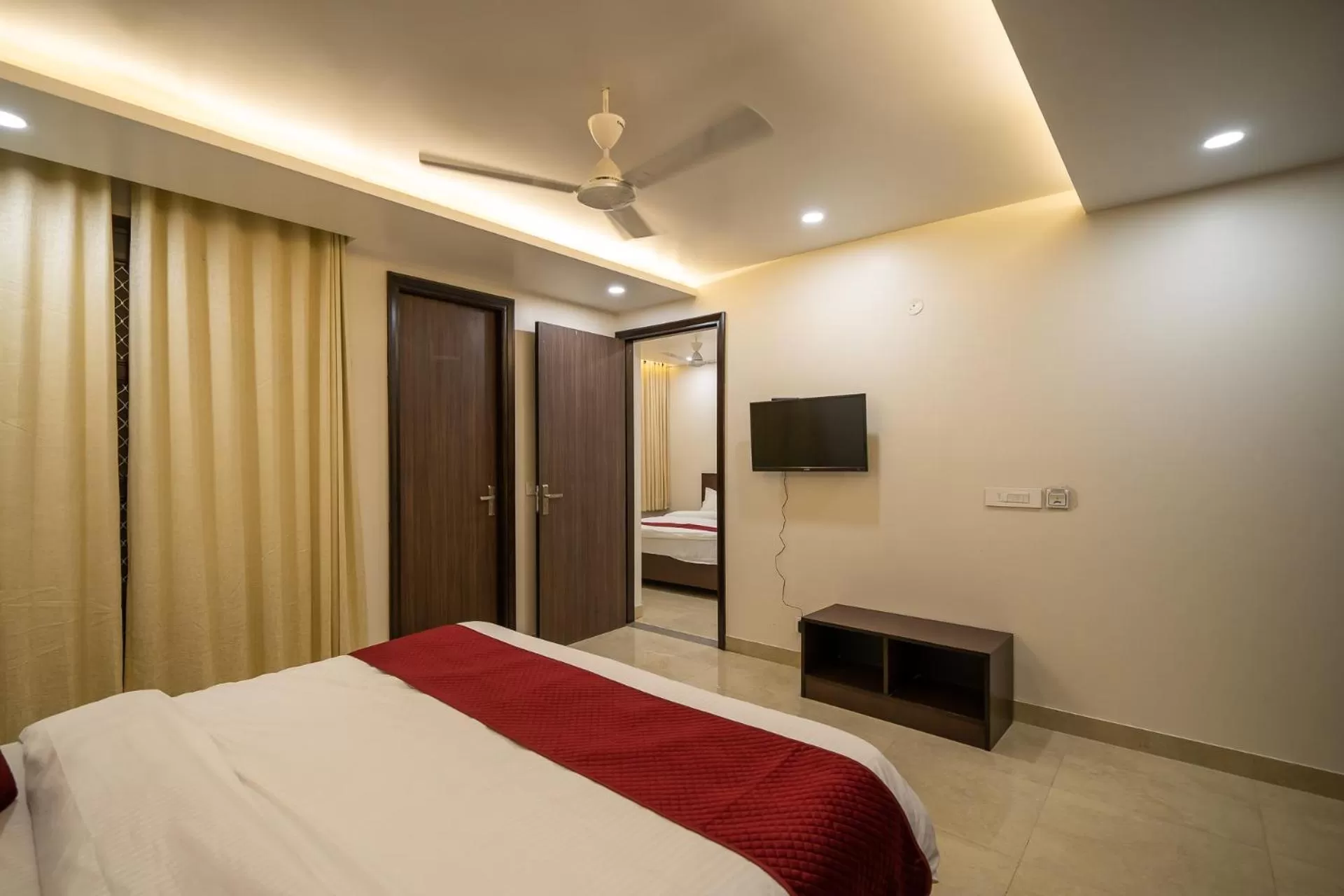 Bed in Sheerha Royal Residency-Near Jaipur Airport