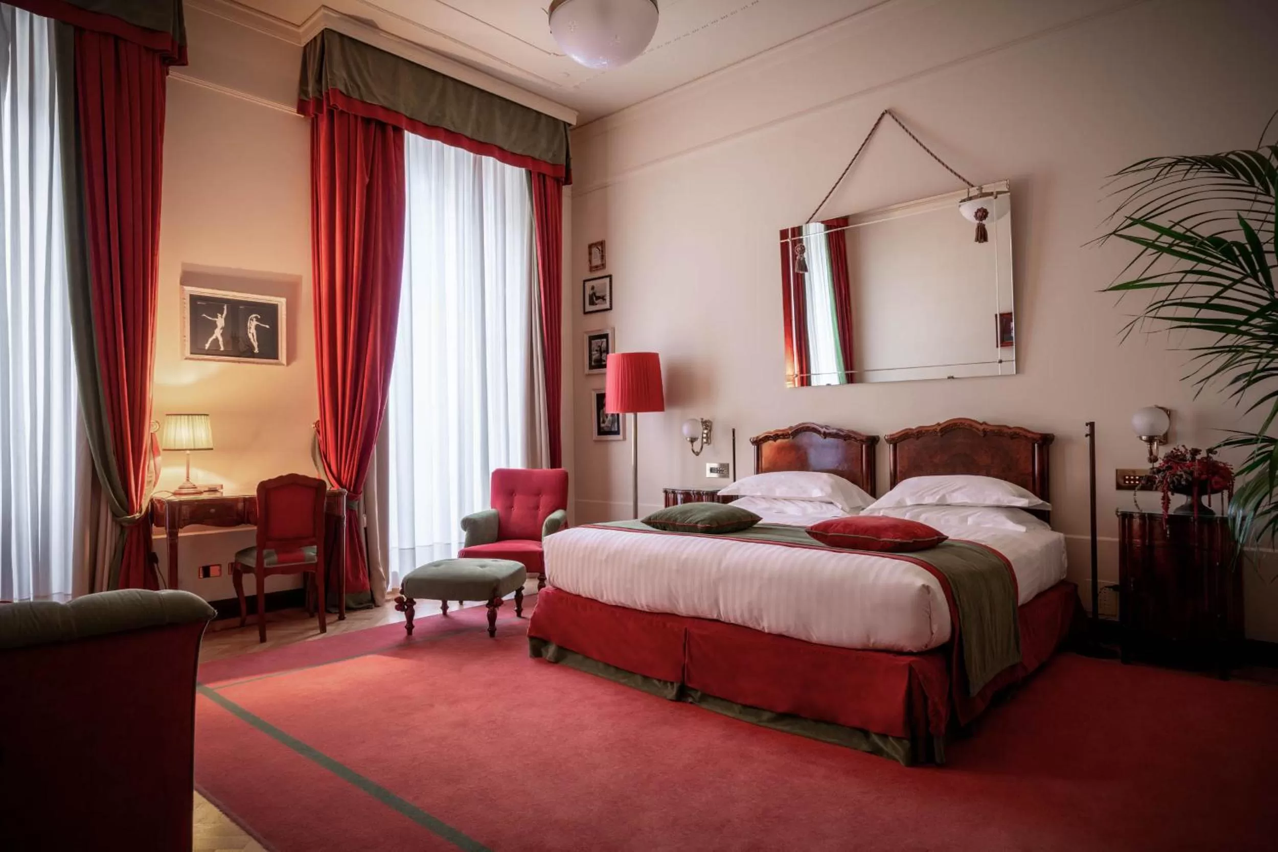 Bedroom, Bed in Grand Hotel et de Milan - The Leading Hotels of the World