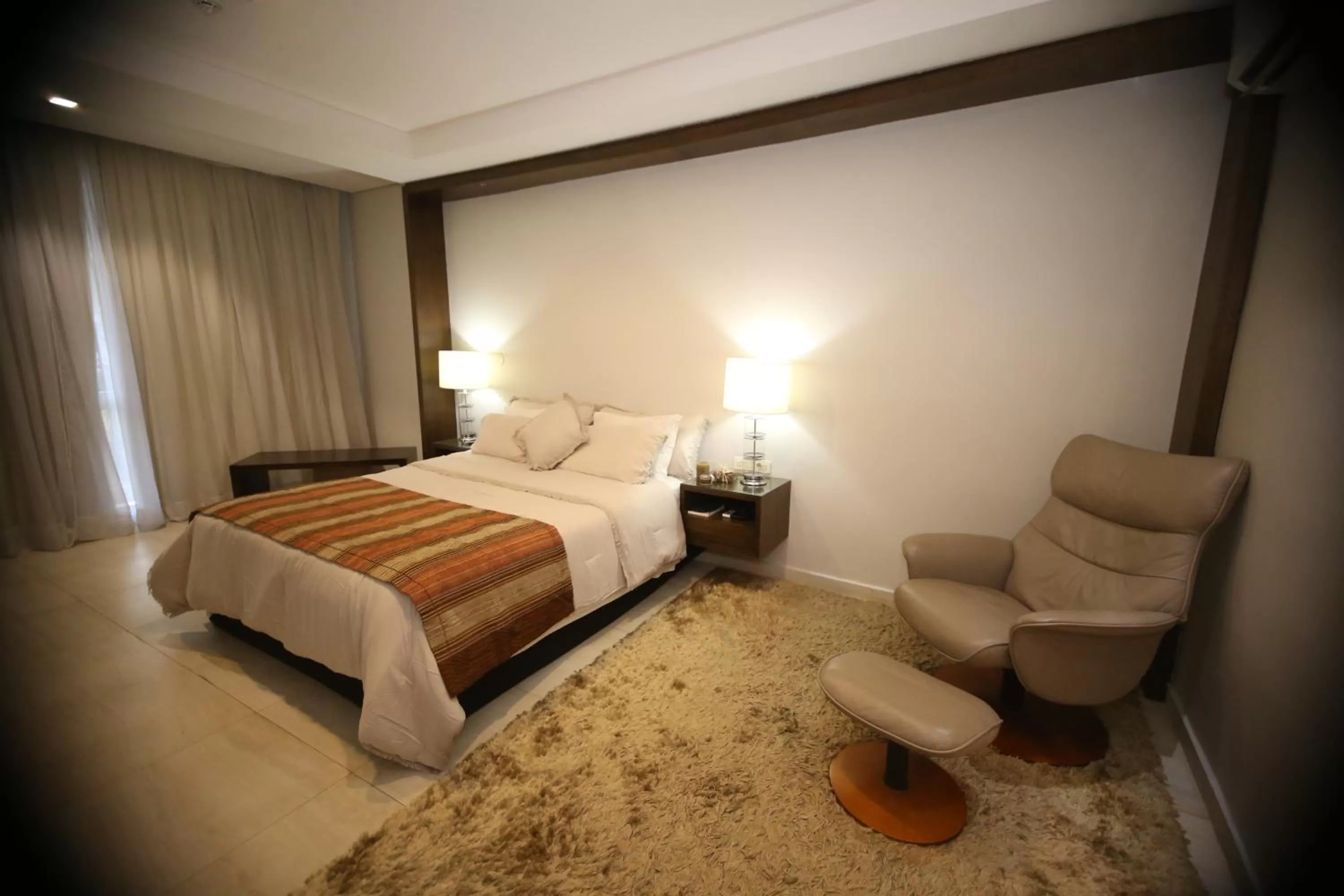 Bed in Hotel Le Pelican