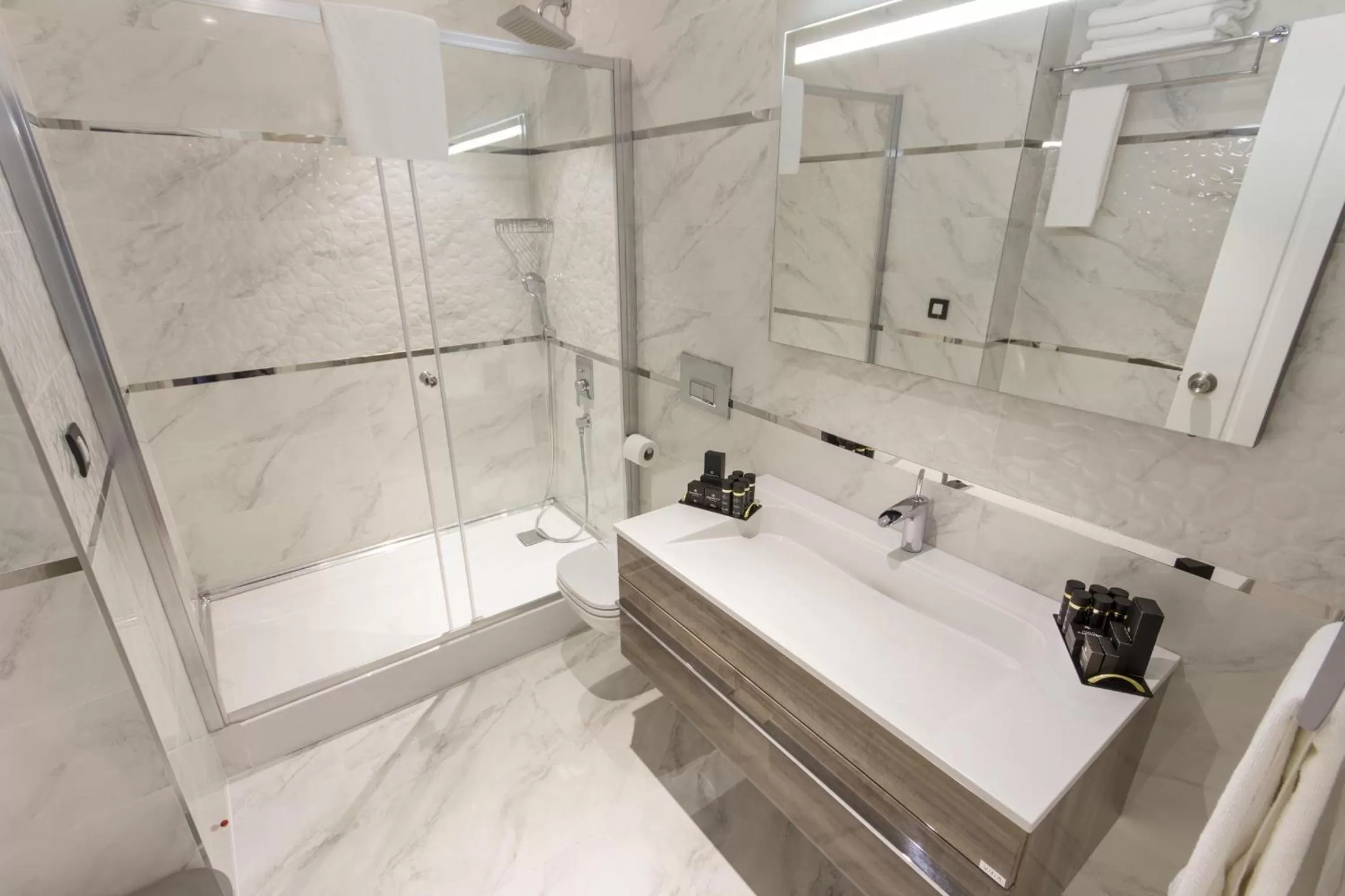 Bathroom in Dencity Hotels & Spa