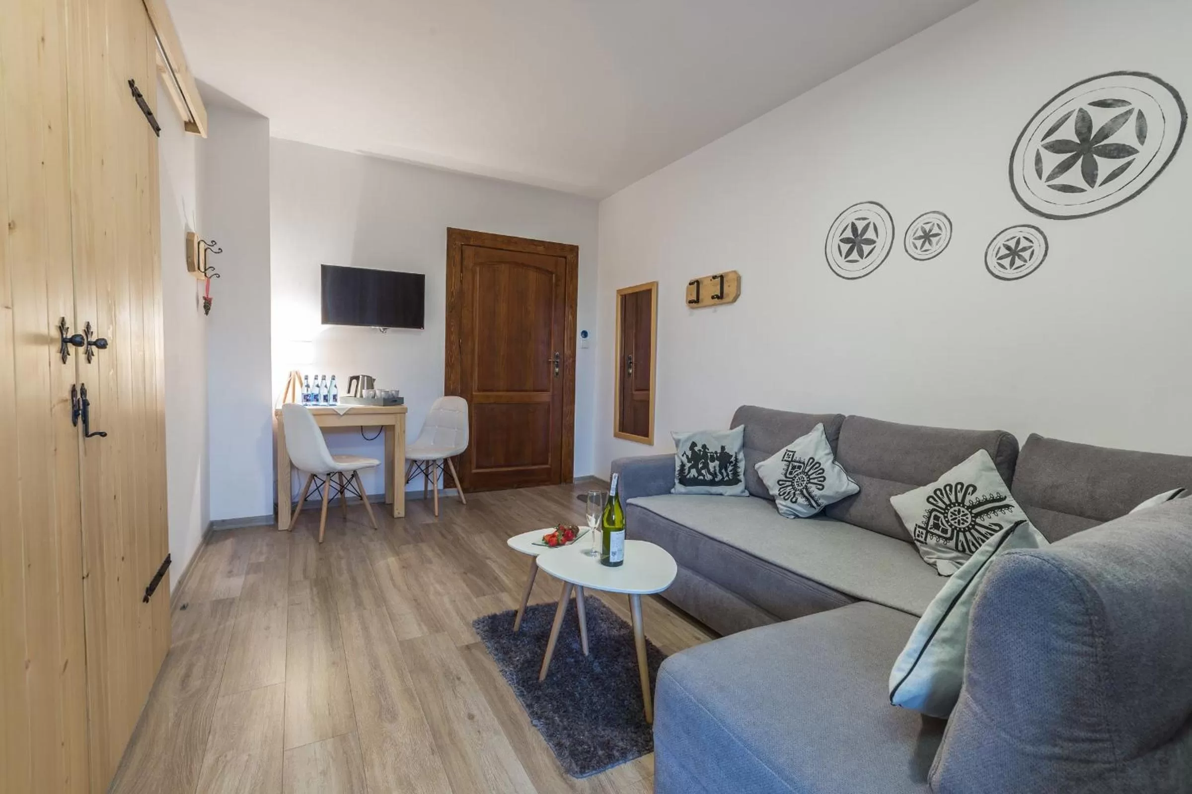 Photo of the whole room, Seating Area in Willa Baciarka