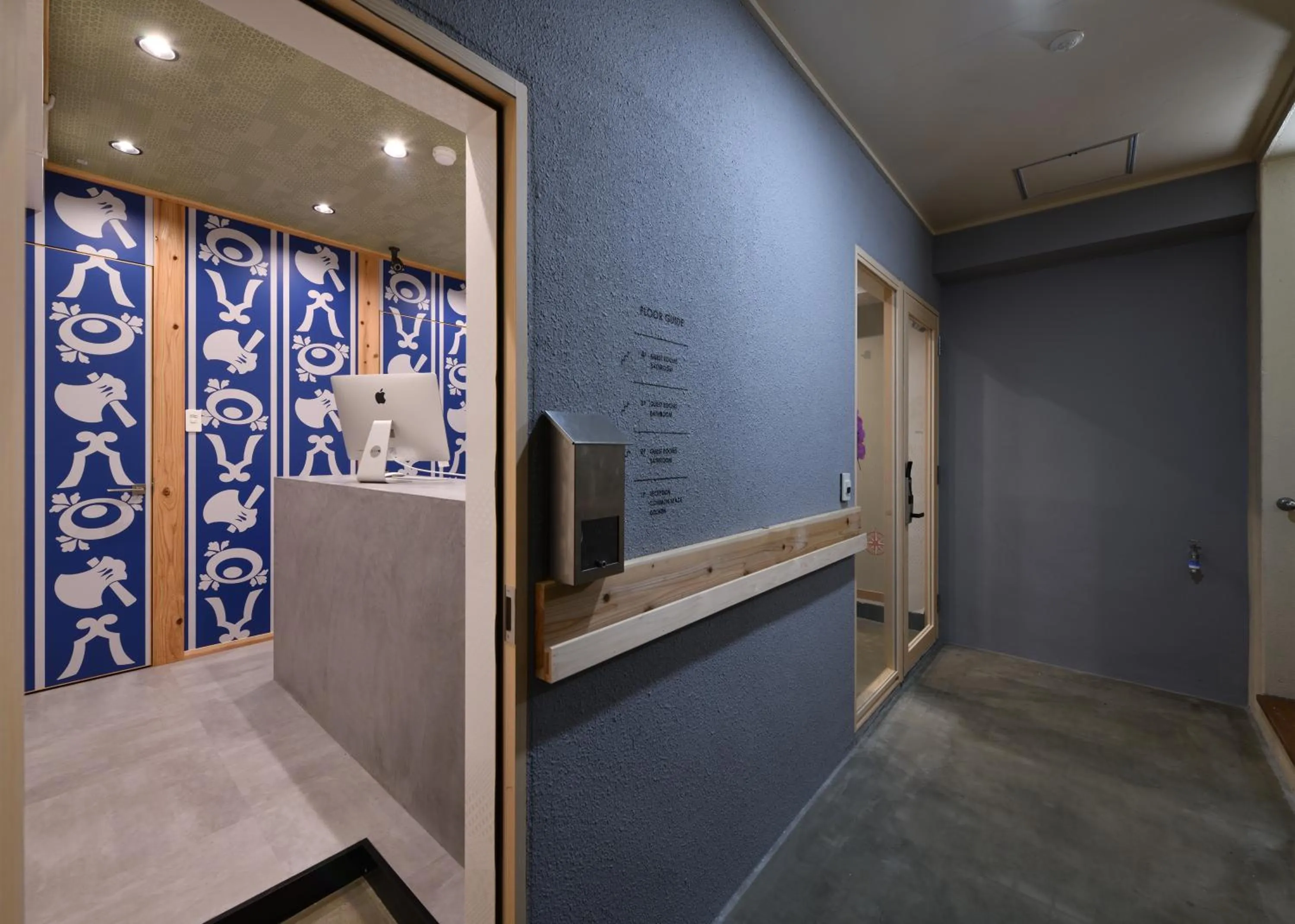 Lobby or reception in Santiago Guesthouse Naha