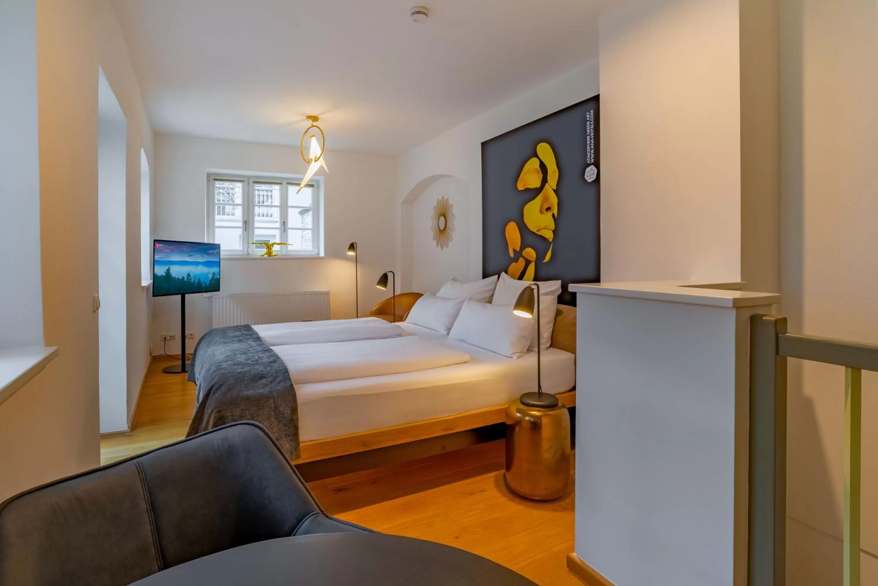 Bed in ANA Living Augsburg City Center by Arthotel ANA - Self-Service-Hotel