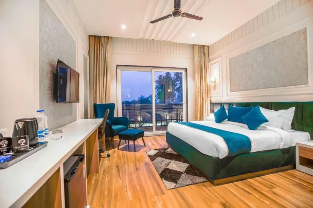 Photo of the whole room in Greenwood Villa By Levelup