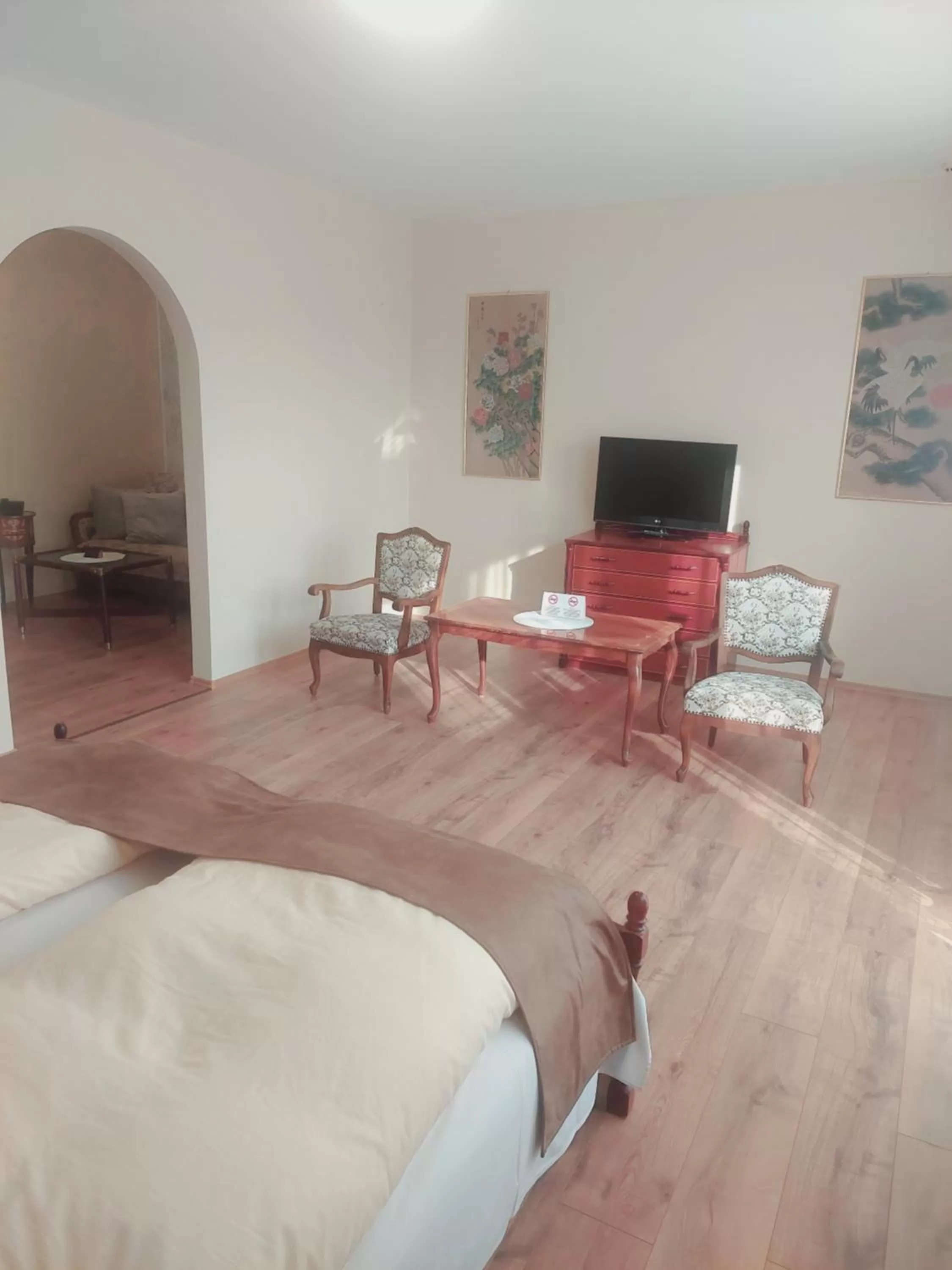 Bedroom, TV/Entertainment Center in Hotel Panorama